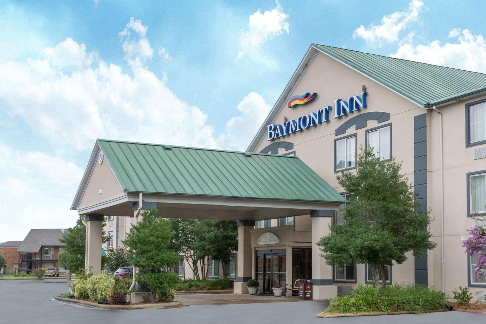 Baymont by Wyndham Jonesboro featured exterior or lobby in Jonesboro, AR — similar hotel