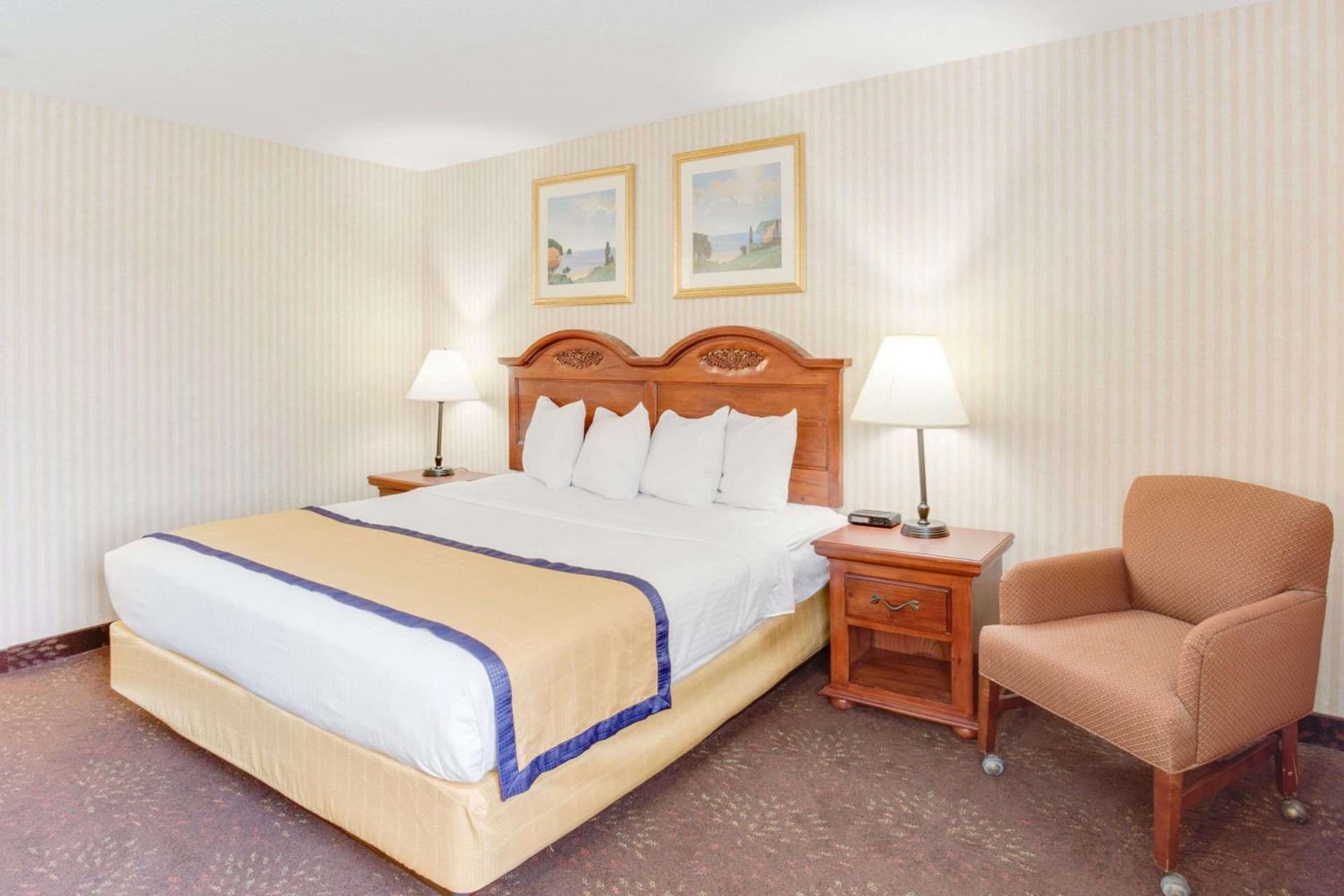 Kalamazoo Hotel gallery photo in Kalamazoo, MI — image 28