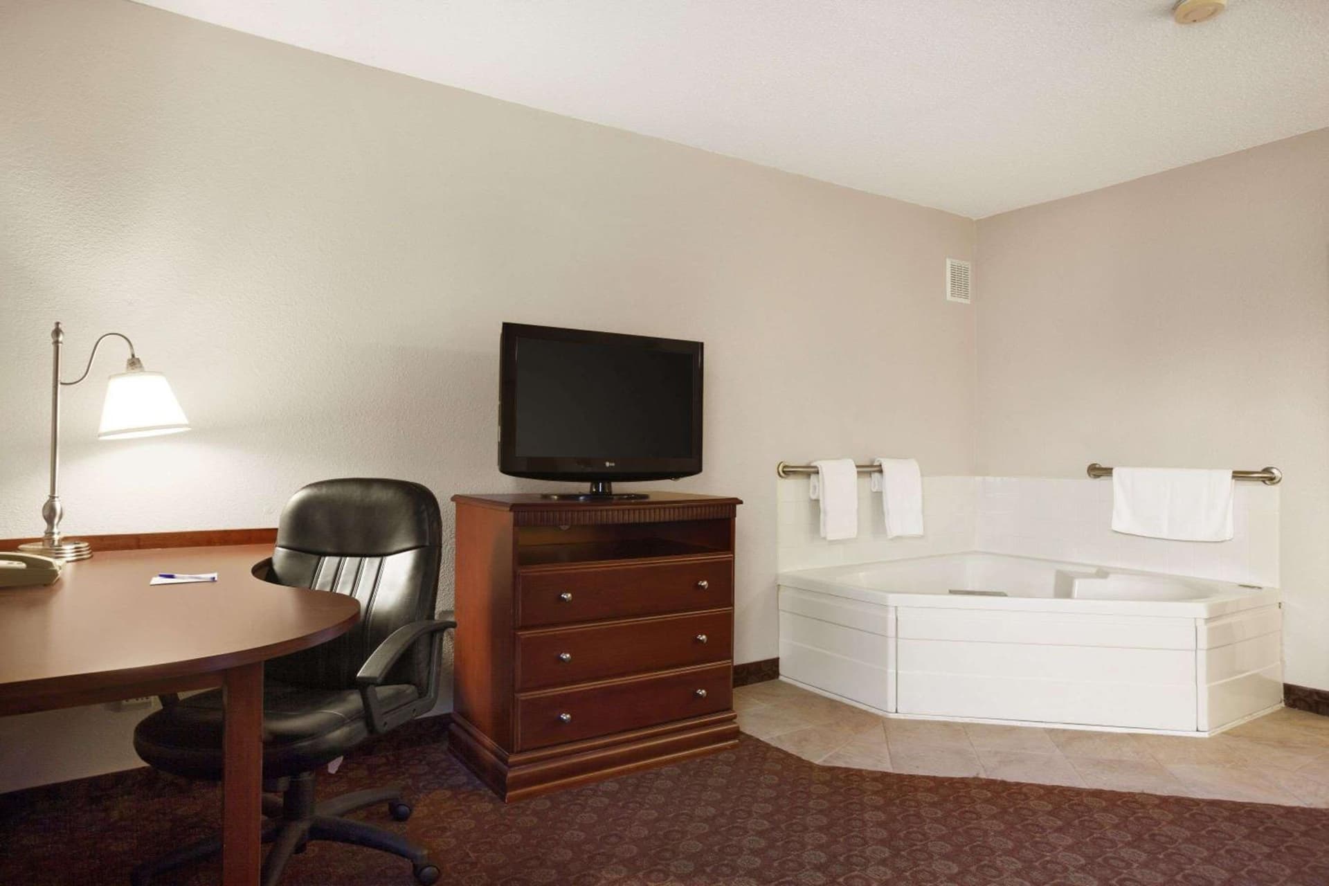 Baymont by Wyndham Sioux Falls gallery photo in Sioux Falls, SD — image 10