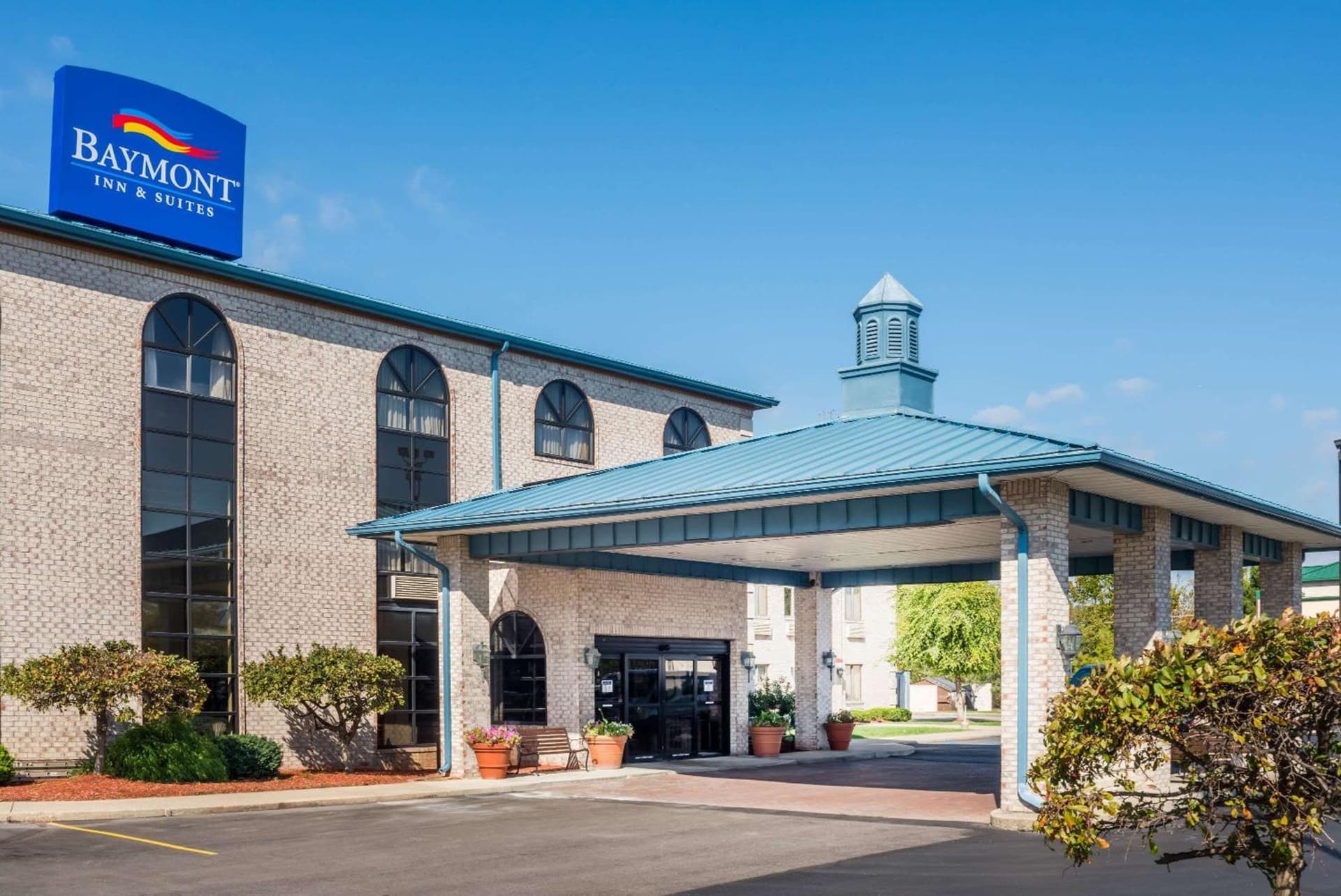 Baymont by Wyndham Plainfield/ Indianapolis Arpt Area featured exterior or lobby in Plainfield, IN — similar hotel