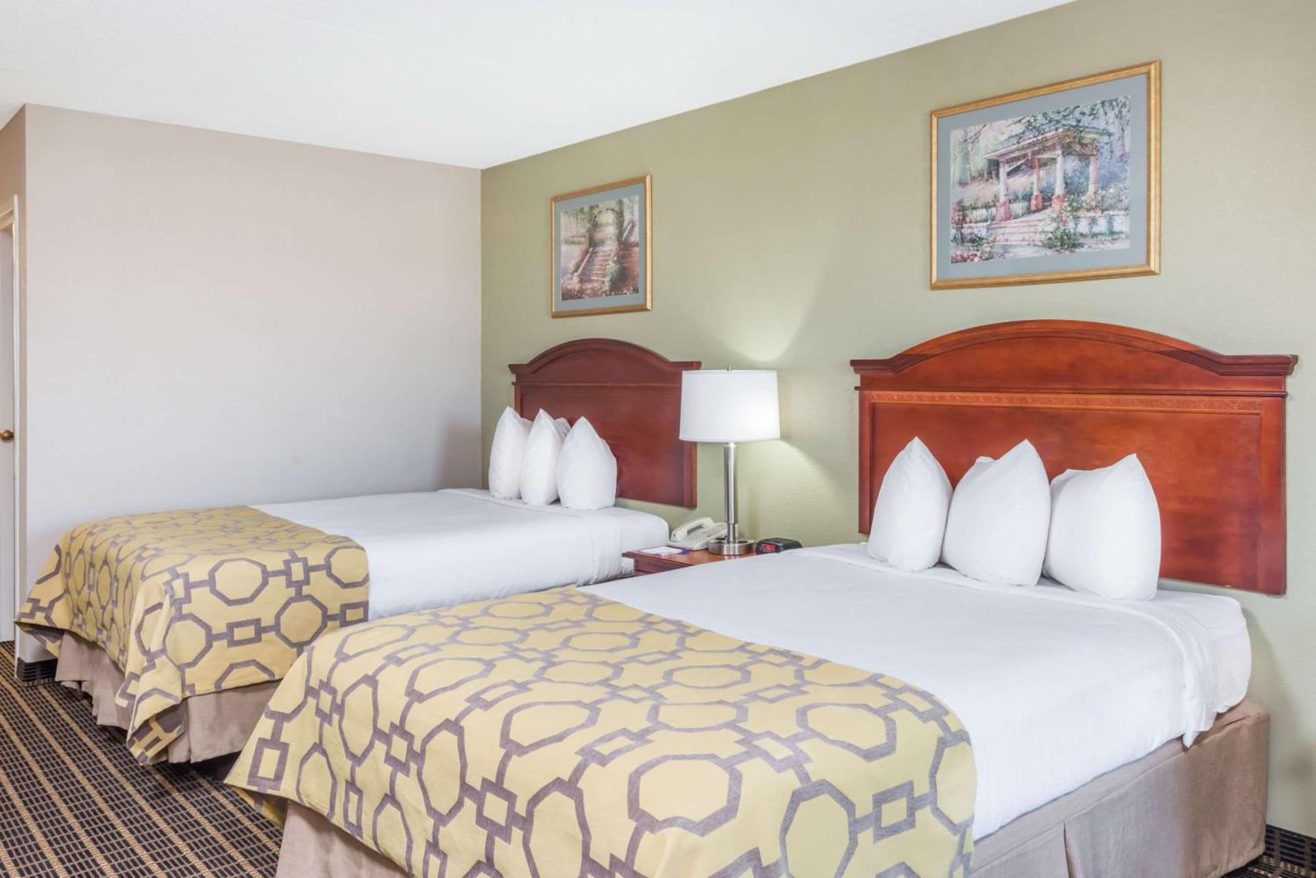 Baymont by Wyndham Clarksville Northeast gallery photo in Clarksville, TN — image 28