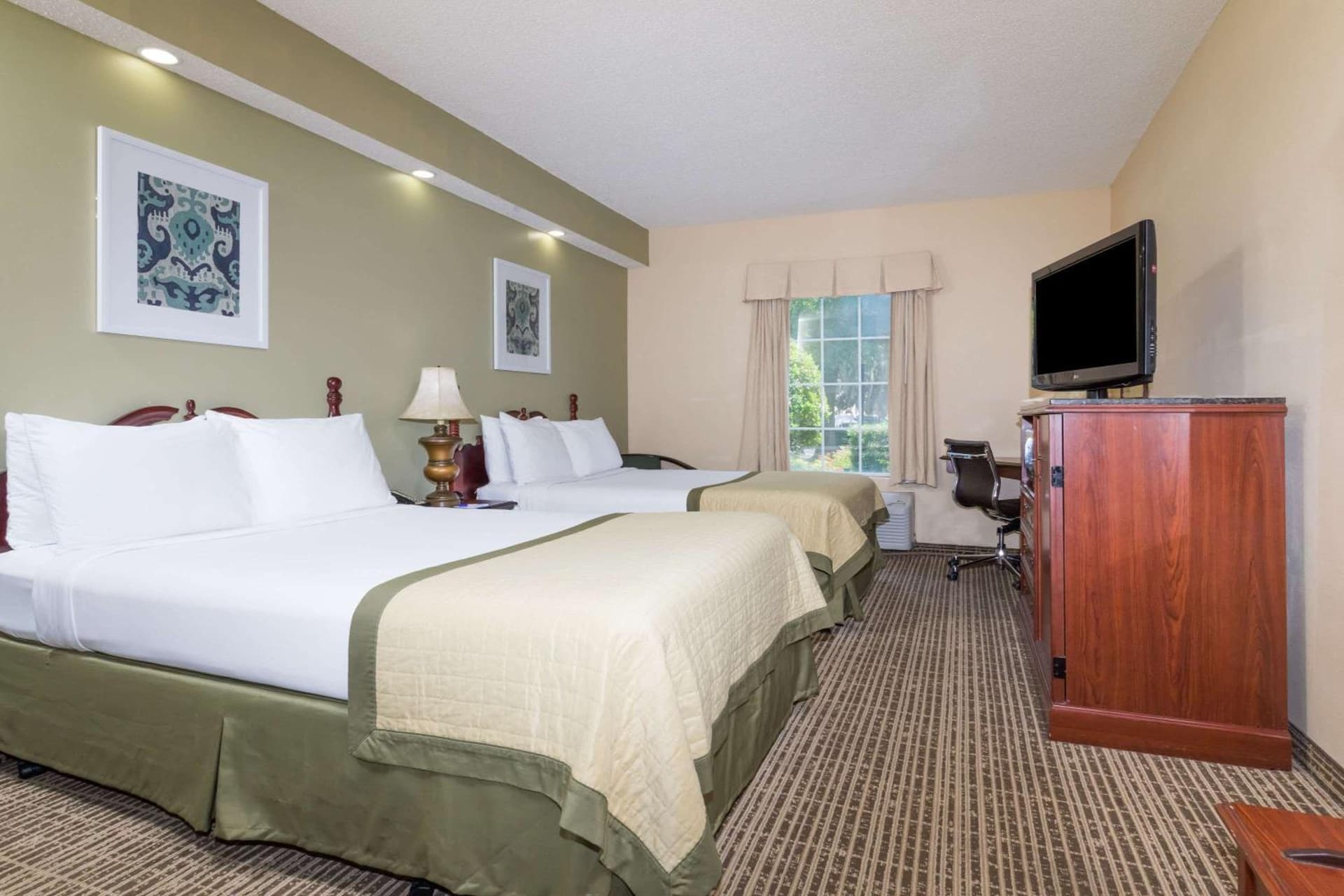 Baymont by Wyndham Lakeland gallery photo in Lakeland, FL — image 6