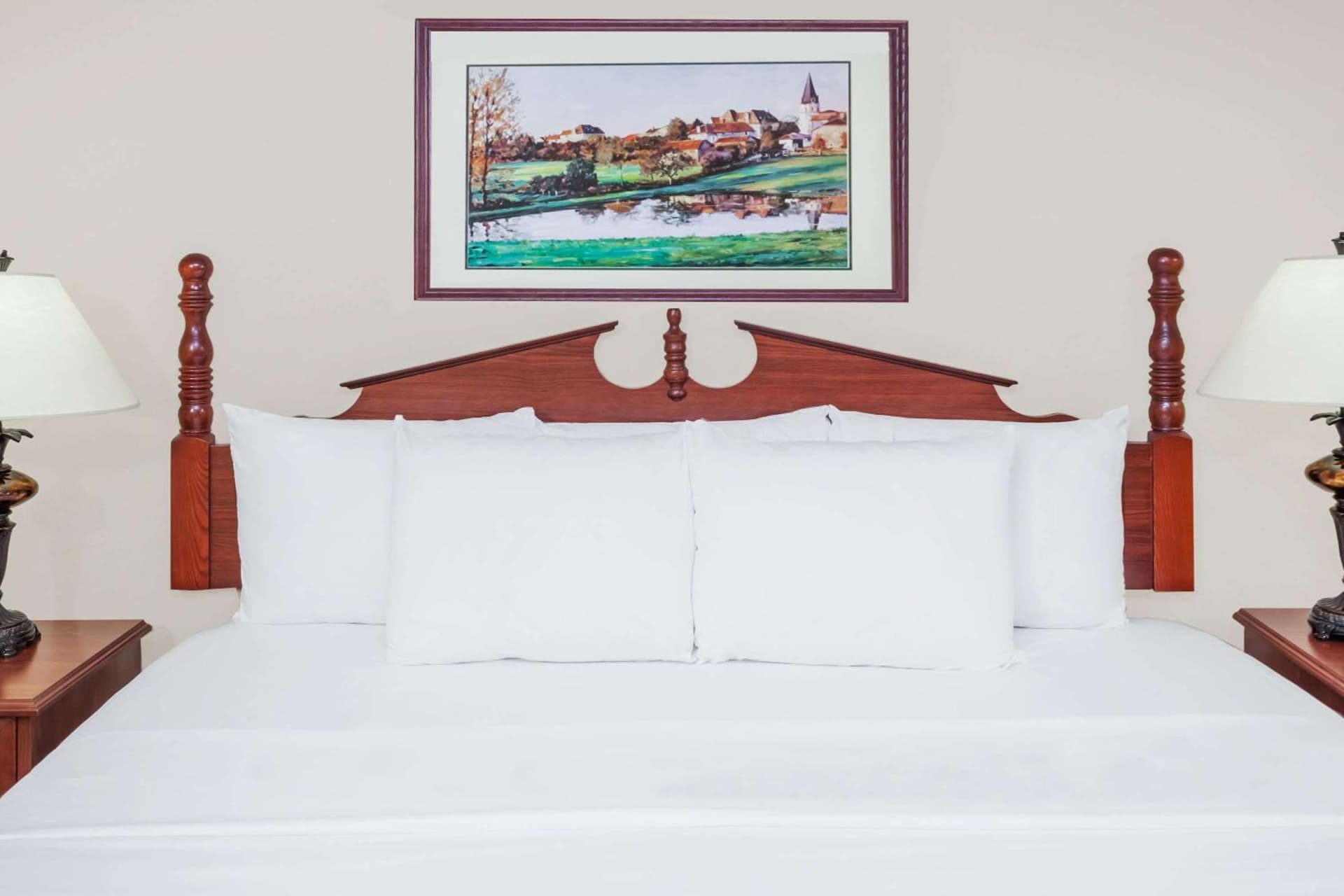 Baymont by Wyndham Elkhart gallery photo in Elkhart, IN — image 11