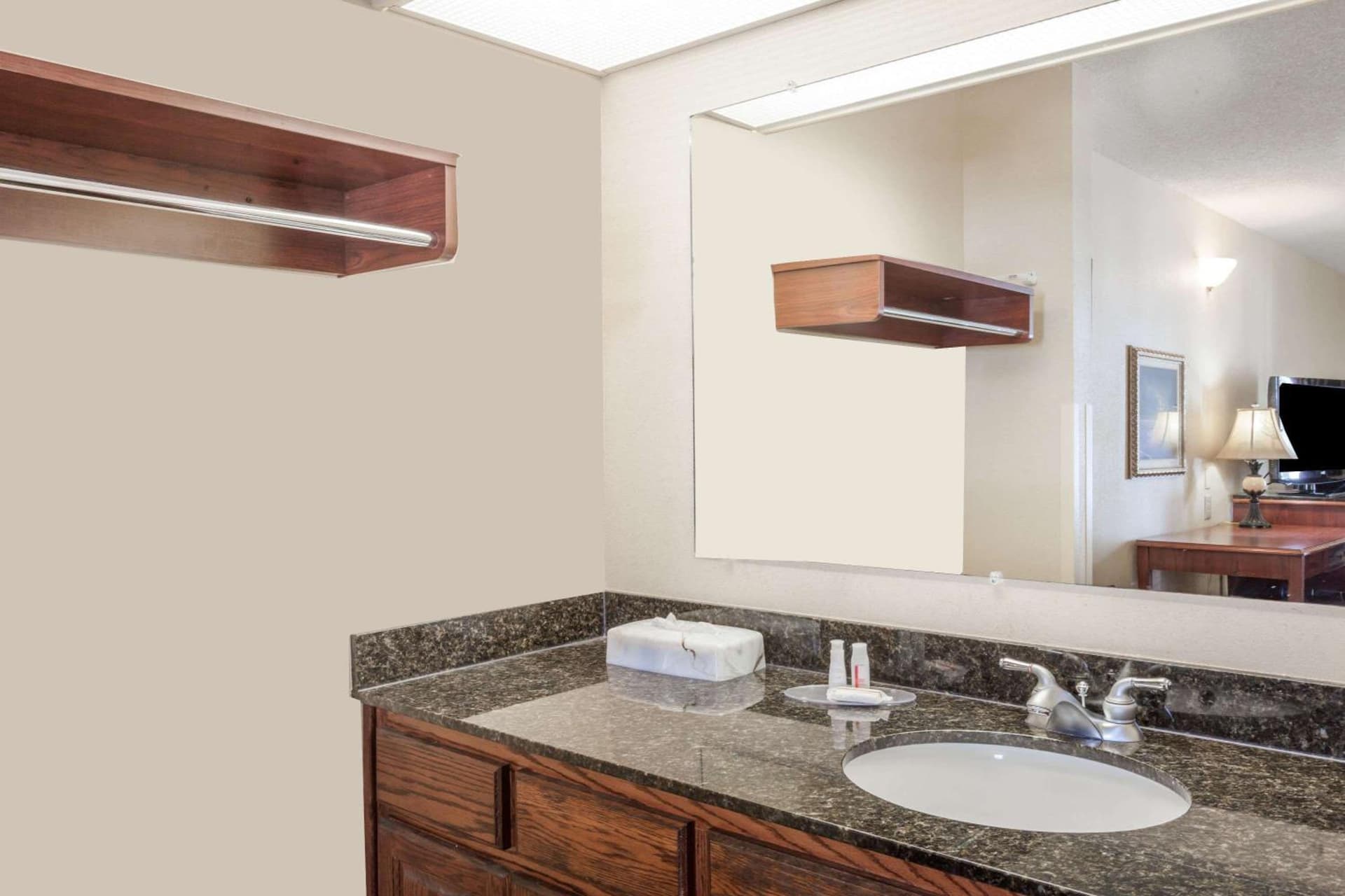 Baymont by Wyndham Hickory gallery photo in Hickory, NC — image 9