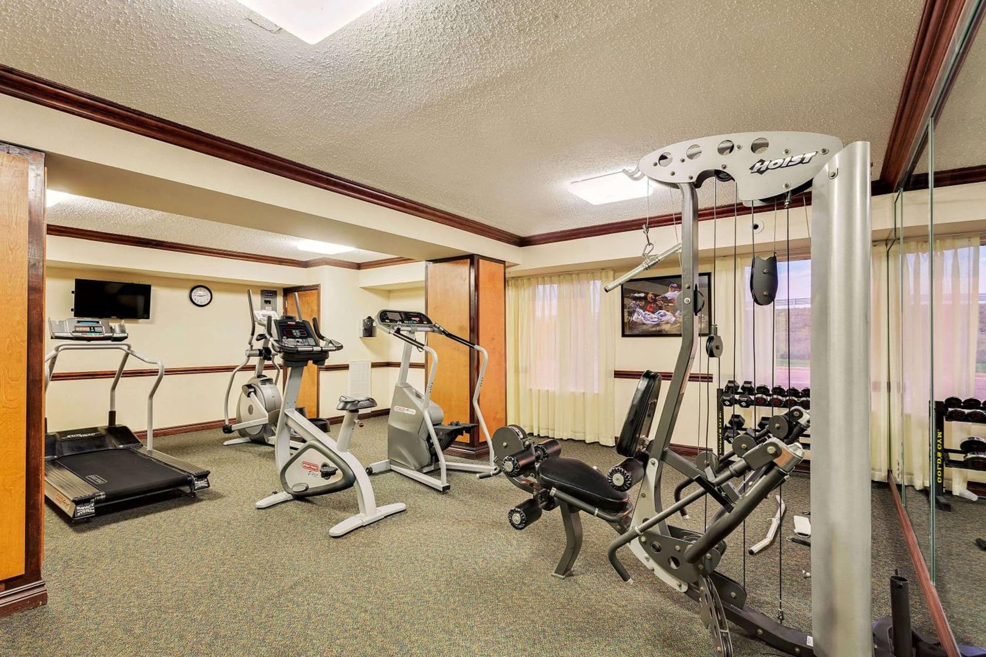 Baymont by Wyndham Kalamazoo East gallery photo in Kalamazoo, MI — image 7