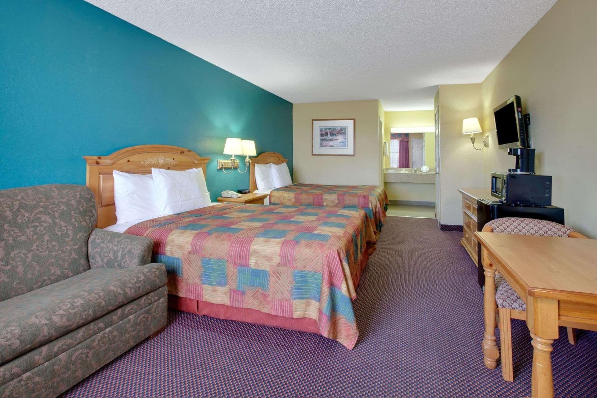 Baymont by Wyndham Terrell gallery photo in Terrell, TX — image 9