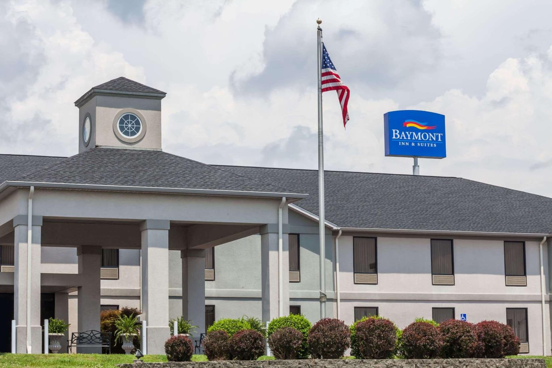 Baymont by Wyndham Madisonville featured exterior or lobby in Madisonville, KY — similar hotel