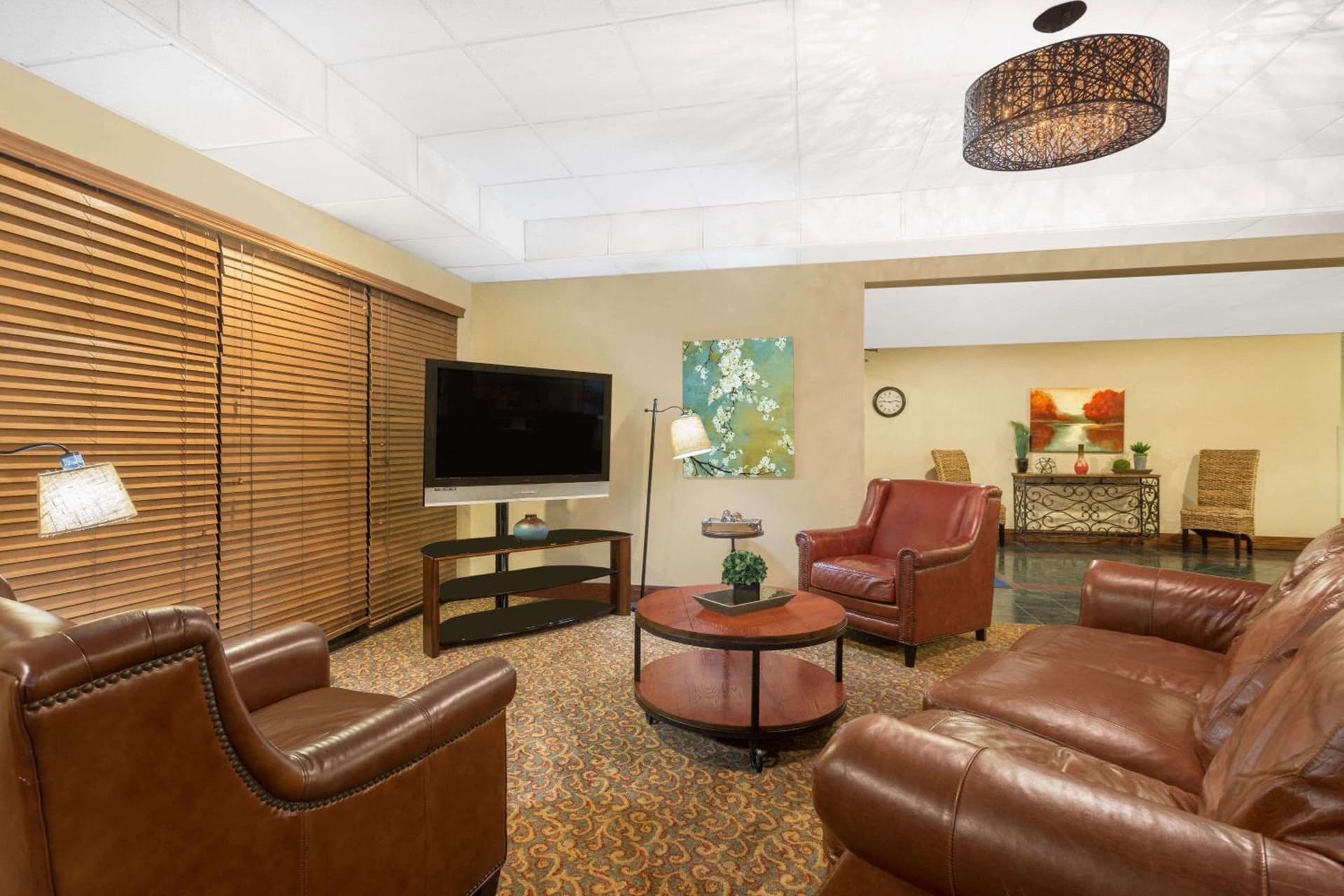 Baymont by Wyndham Fayetteville gallery photo in Fayetteville, AR — image 12