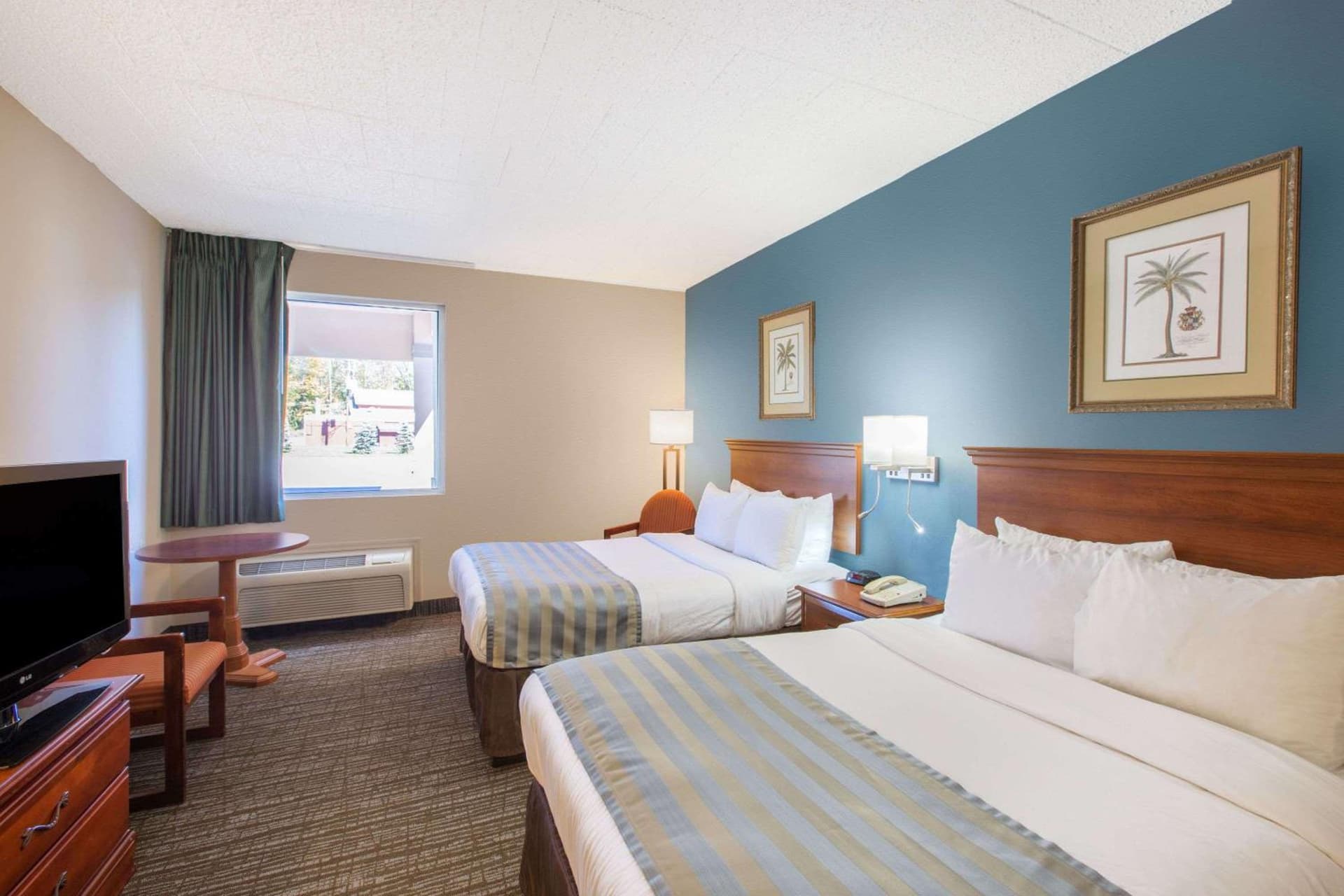 Baymont by Wyndham Bartonsville Poconos gallery photo in Bartonsville — image 10