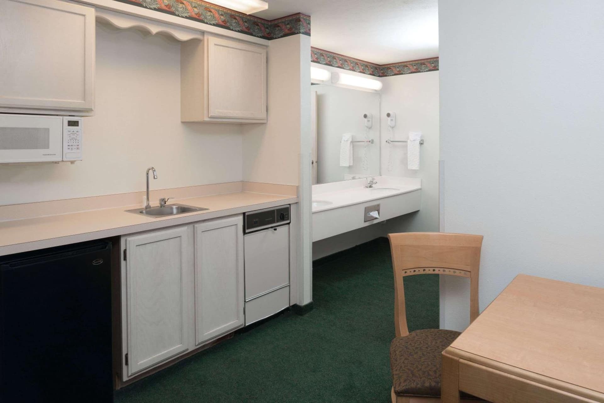 Baymont by Wyndham Coeur D Alene gallery photo in Coeur d'Alene, ID — image 12
