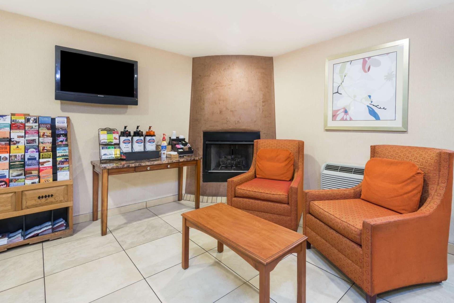 Baymont by Wyndham Santa Fe interior in Santa Fe, NM — gallery photo 2