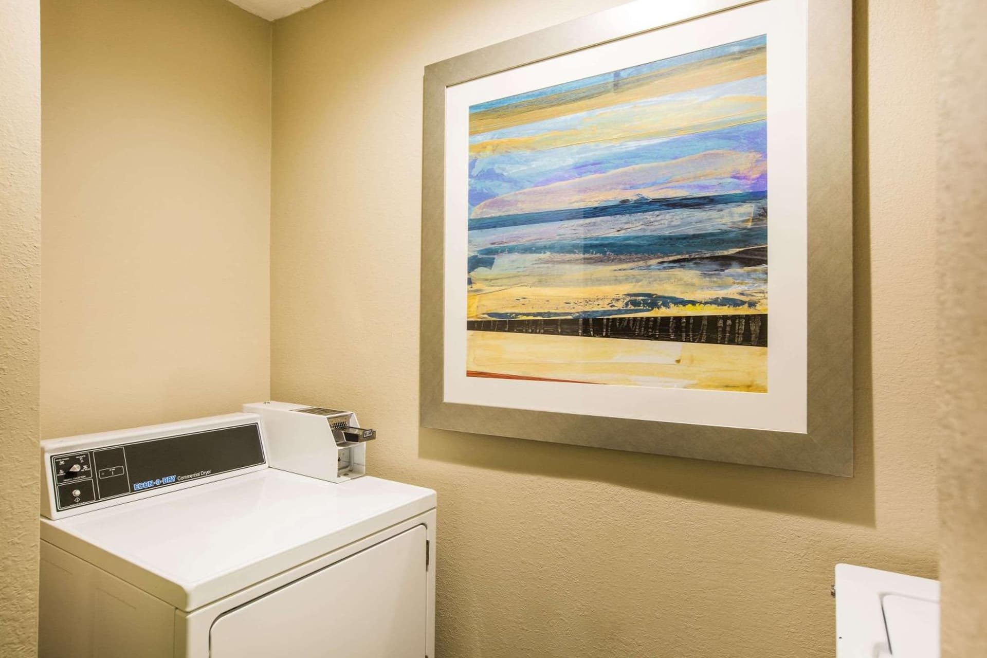 Baymont by Wyndham Cedar Rapids gallery photo in Cedar Rapids, IA — image 13