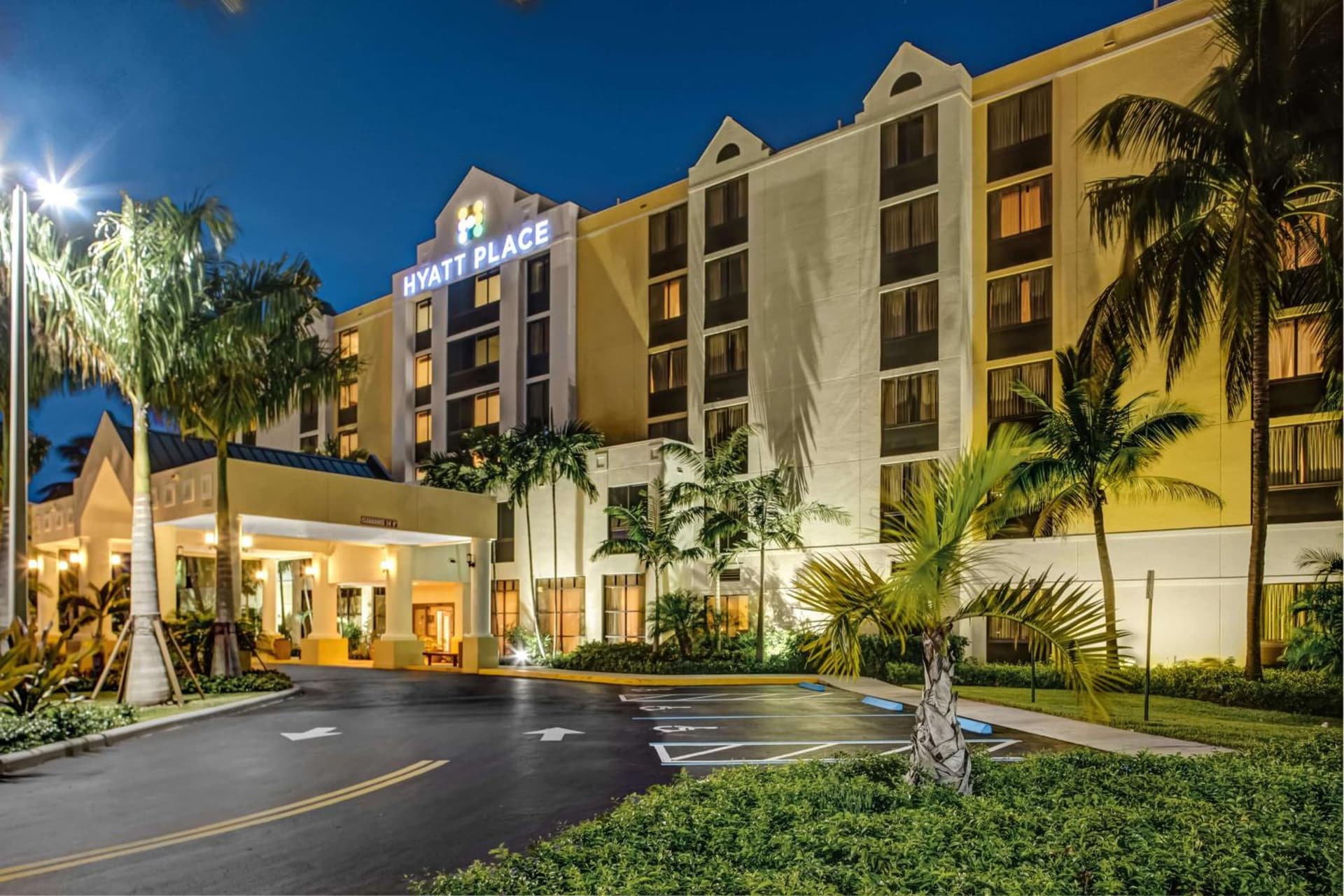 Hyatt Place Fort Lauderdale Cruise Port & Convention Center - Newly Renovated gallery photo in Fort Lauderdale, FL — image 8