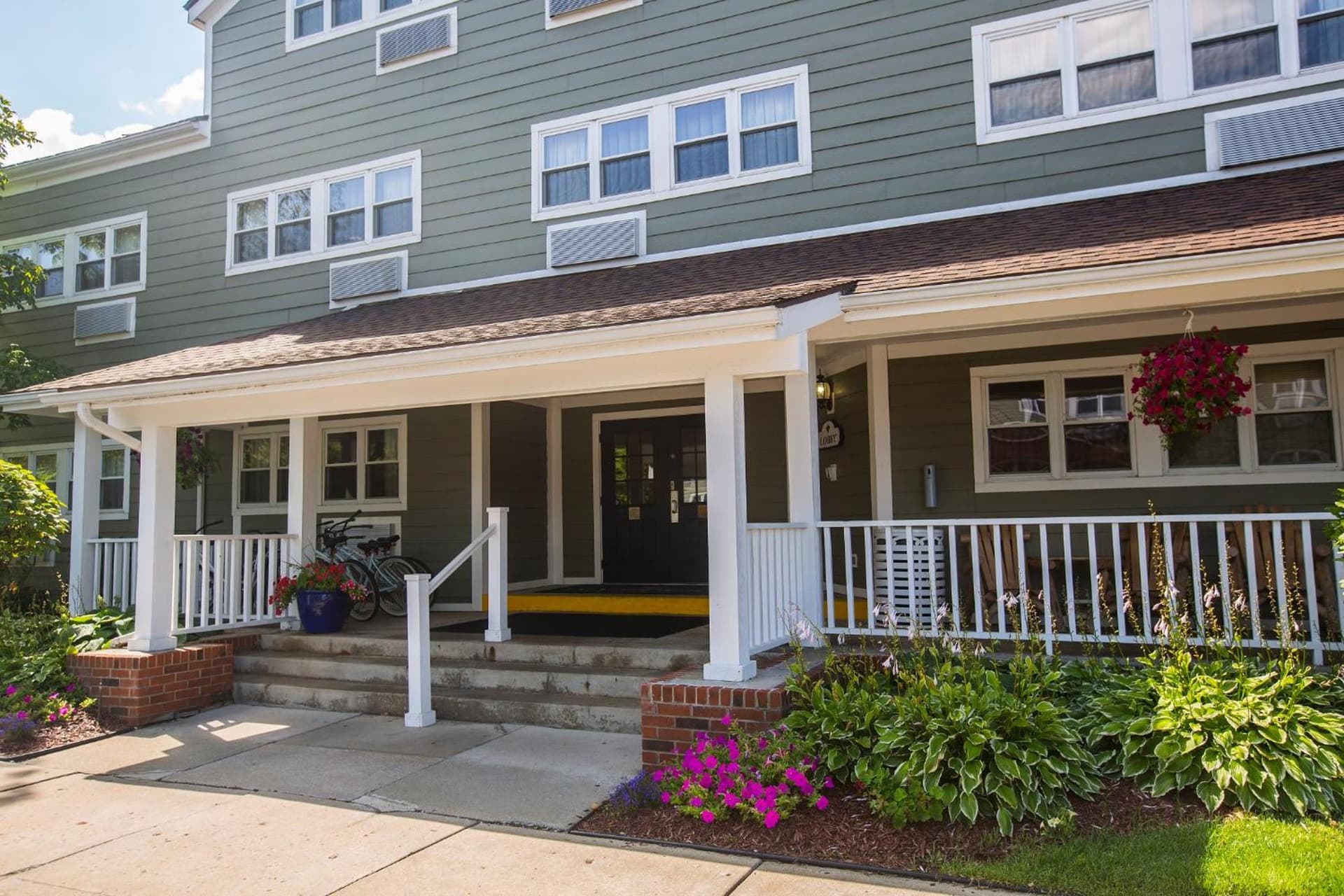 Ivy Court Inn and Suites gallery photo in South Bend, IN — image 31