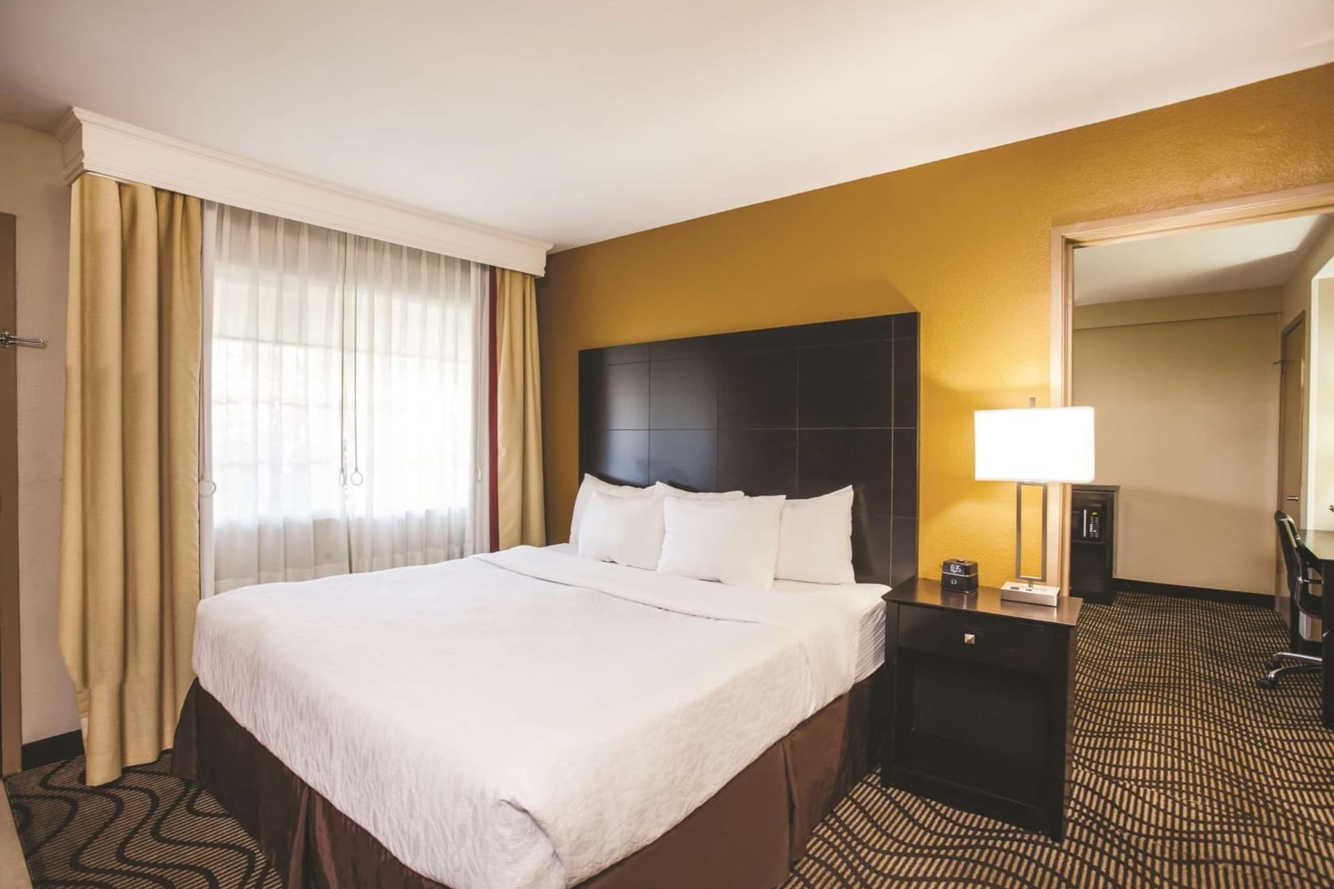 La Quinta by Wyndham Carlsbad - Legoland Area gallery photo in Carlsbad, CA — image 20