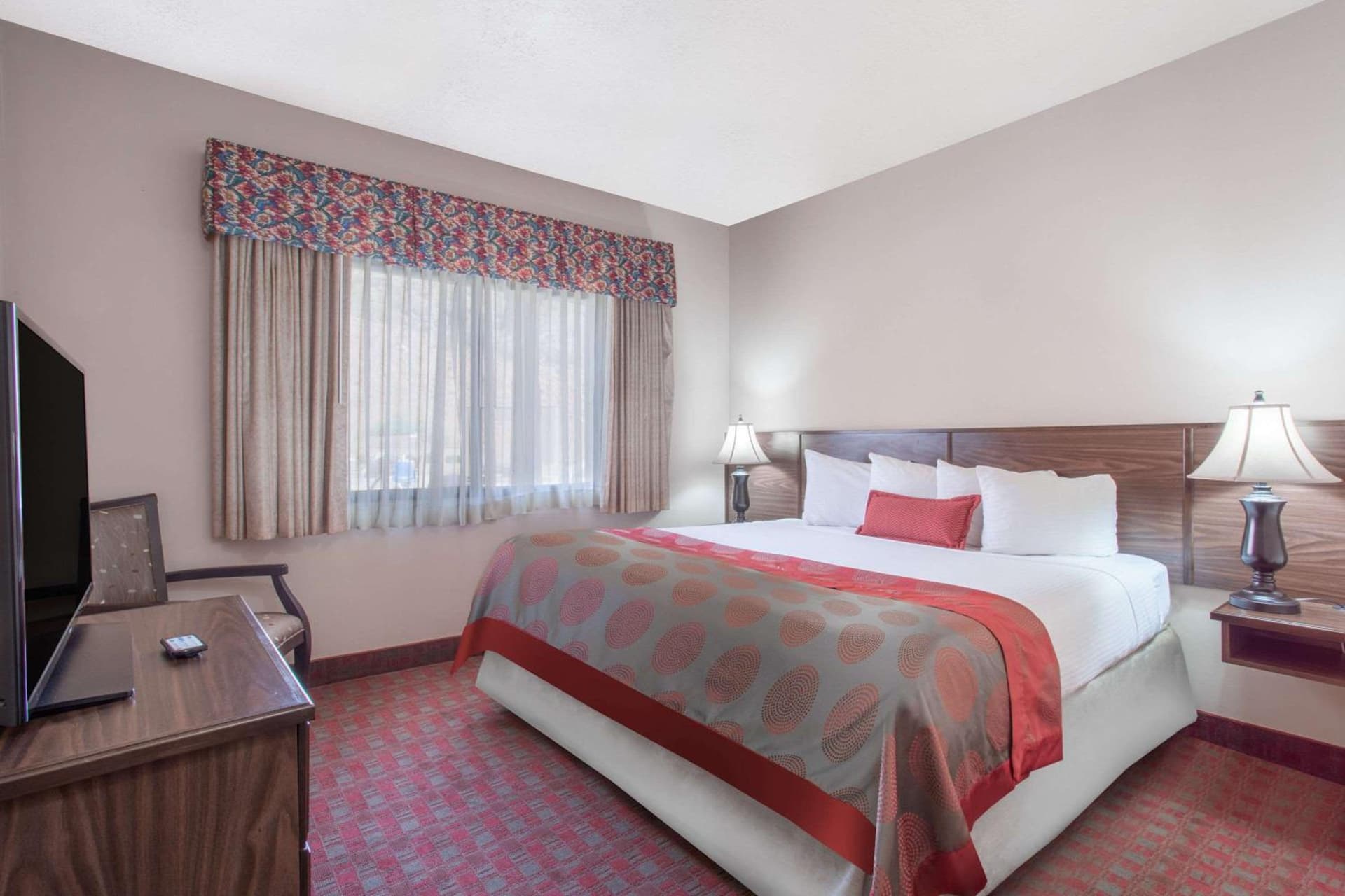 Ramada by Wyndham St George property views in St. George, UT — gallery photo 3