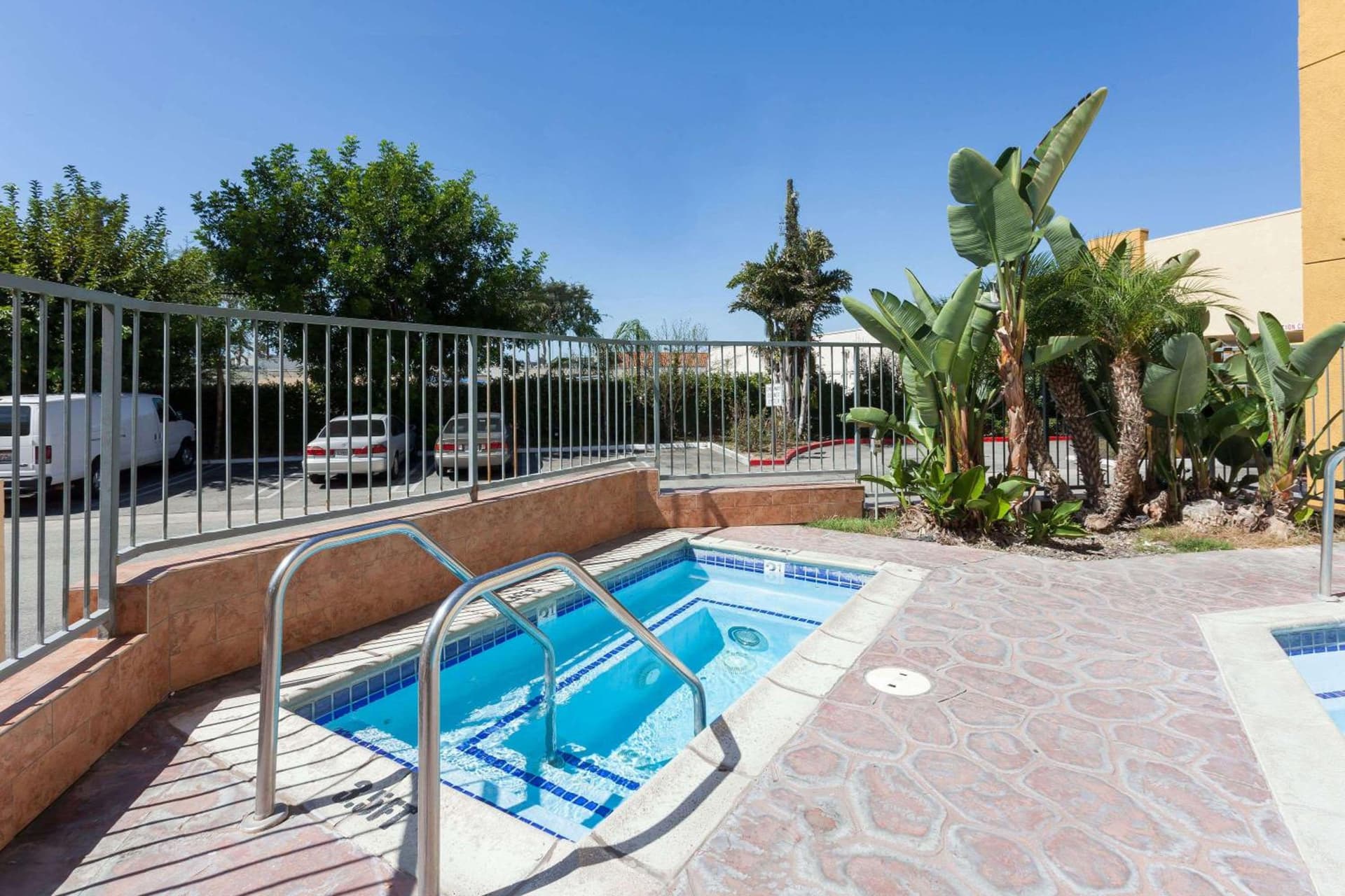 Ramada Plaza by Wyndham Garden Grove/Anaheim South gallery photo in Garden Grove, CA — image 8