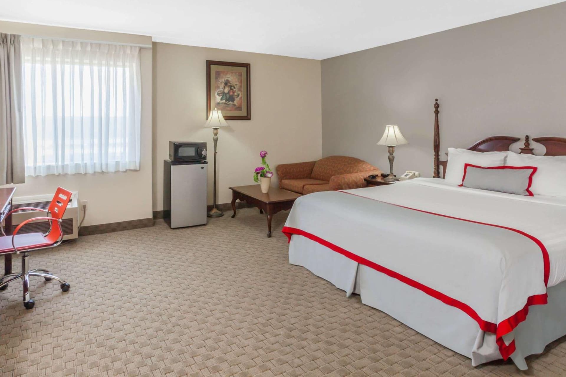 Ramada Plaza by Wyndham Garden Grove/Anaheim South gallery photo in Garden Grove, CA — image 9
