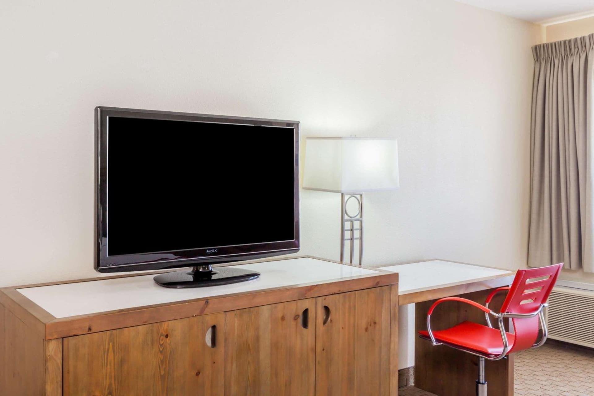 Ramada Plaza by Wyndham Garden Grove/Anaheim South gallery photo in Garden Grove, CA — image 5
