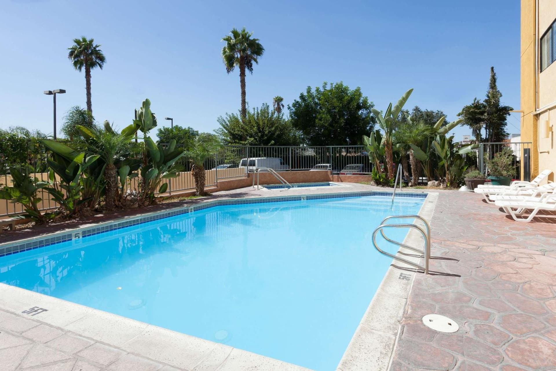Ramada Plaza by Wyndham Garden Grove/Anaheim South gallery photo in Garden Grove, CA — image 23