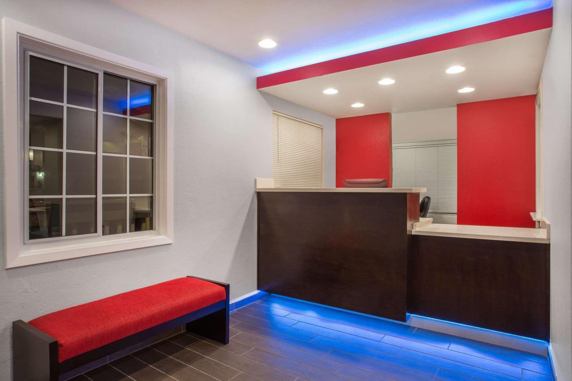 Ramada by Wyndham Monterey gallery photo in Monterey, CA — image 9