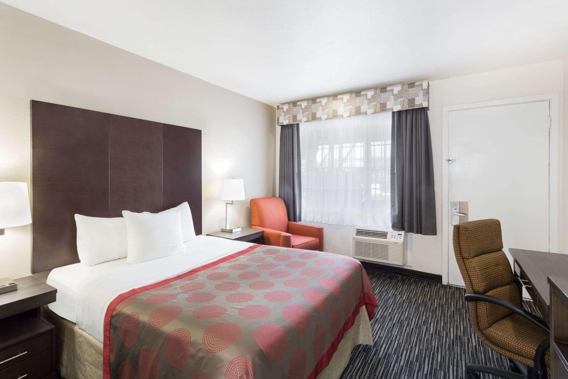 Ramada by Wyndham Monterey gallery photo in Monterey, CA — image 48