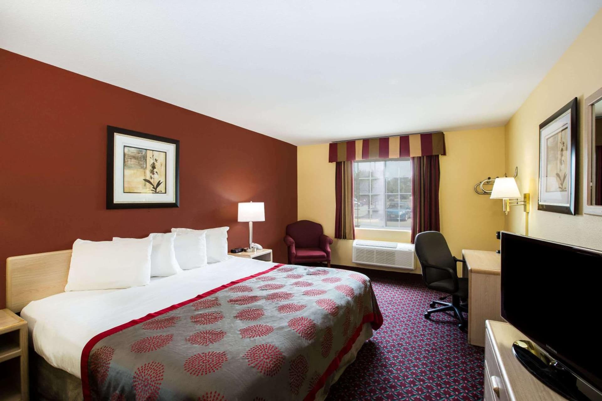 Ramada by Wyndham Sioux Falls gallery photo in Sioux Falls, SD — image 7