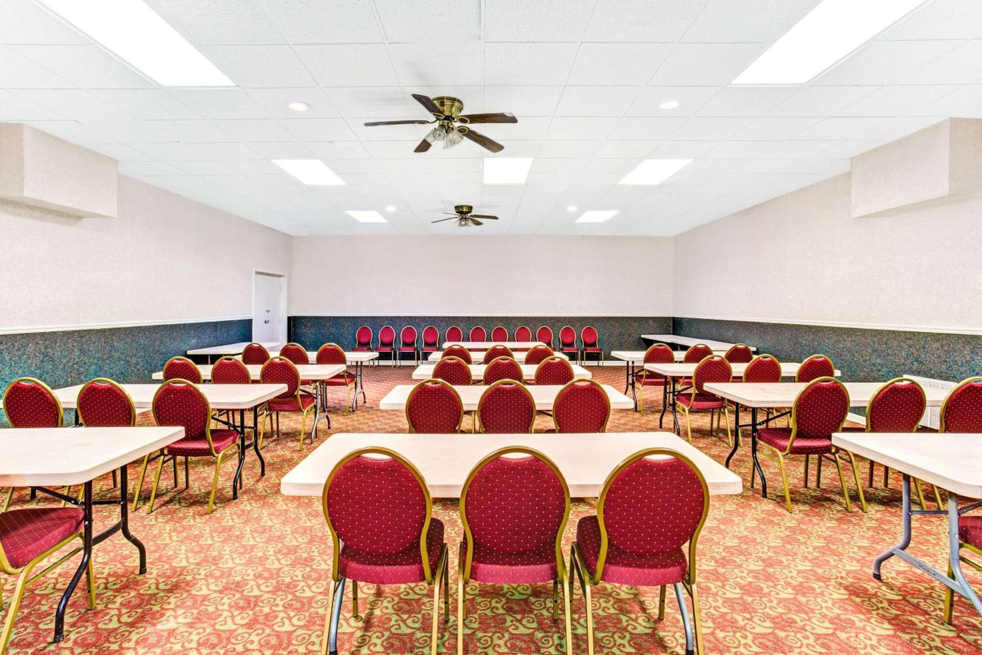 Ramada by Wyndham Murfreesboro gallery photo in Murfreesboro, TN — image 25