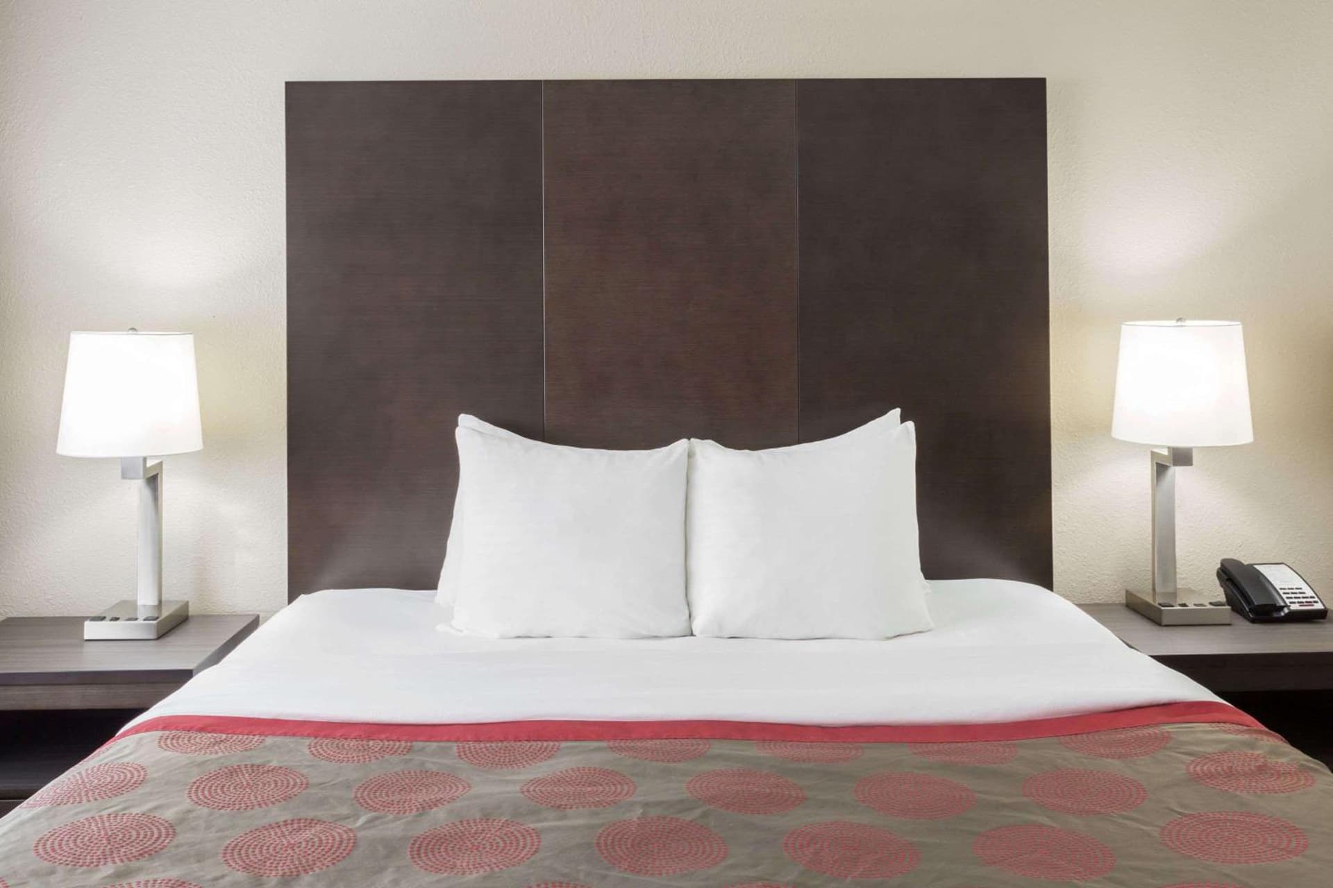 Ramada by Wyndham Monterey gallery photo in Monterey, CA — image 38