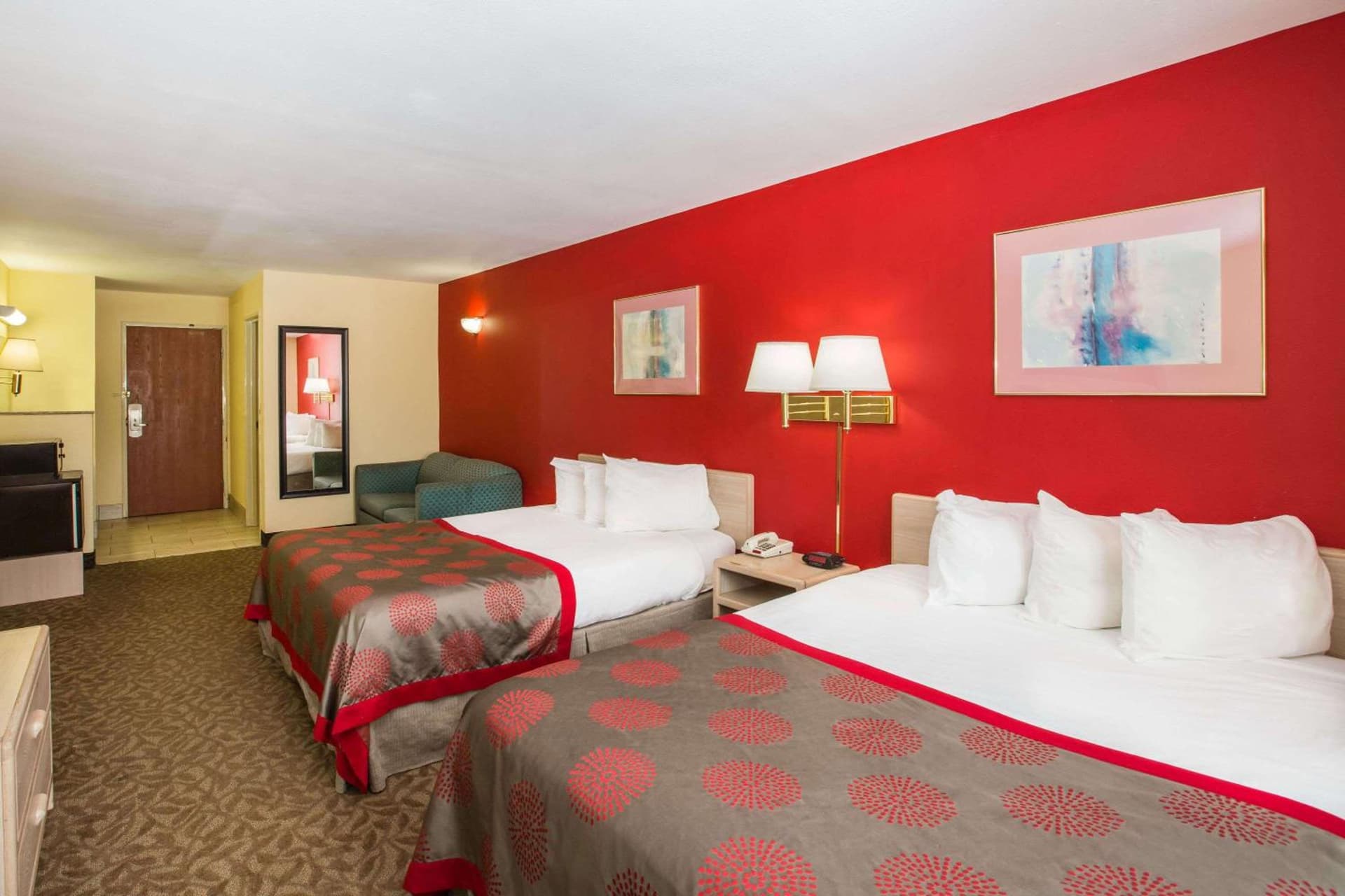 Ramada by Wyndham Sioux Falls gallery photo in Sioux Falls, SD — image 18