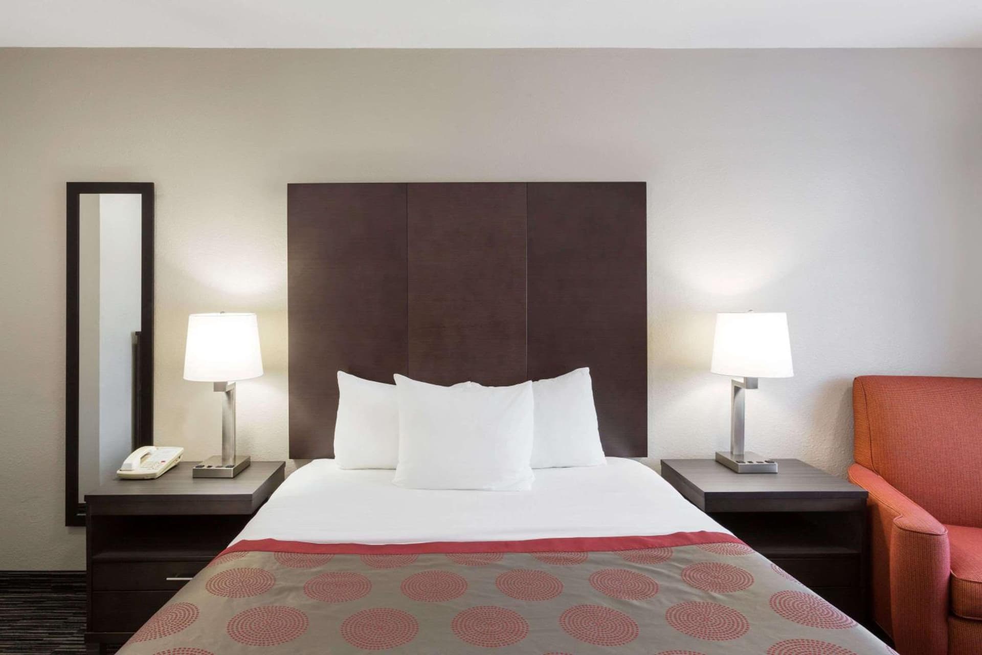 Ramada by Wyndham Monterey gallery photo in Monterey, CA — image 36