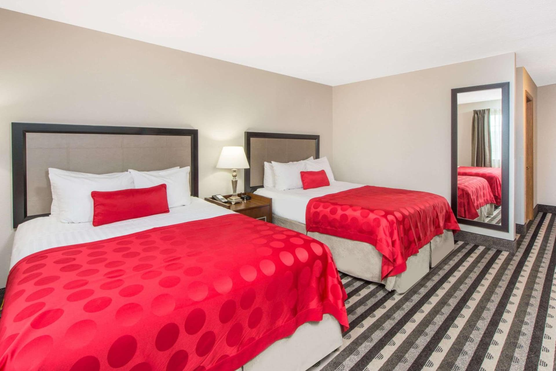 Ramada by Wyndham Springfield North gallery photo in Springfield, IL — image 4