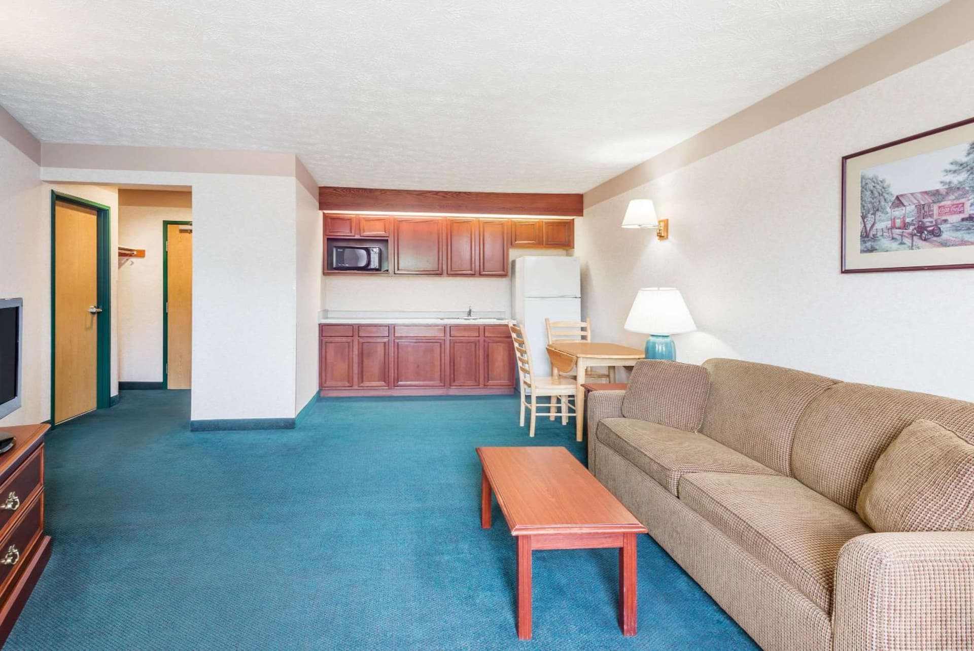 Ramada by Wyndham Strasburg Dover gallery photo in Strasburg, OH — image 31