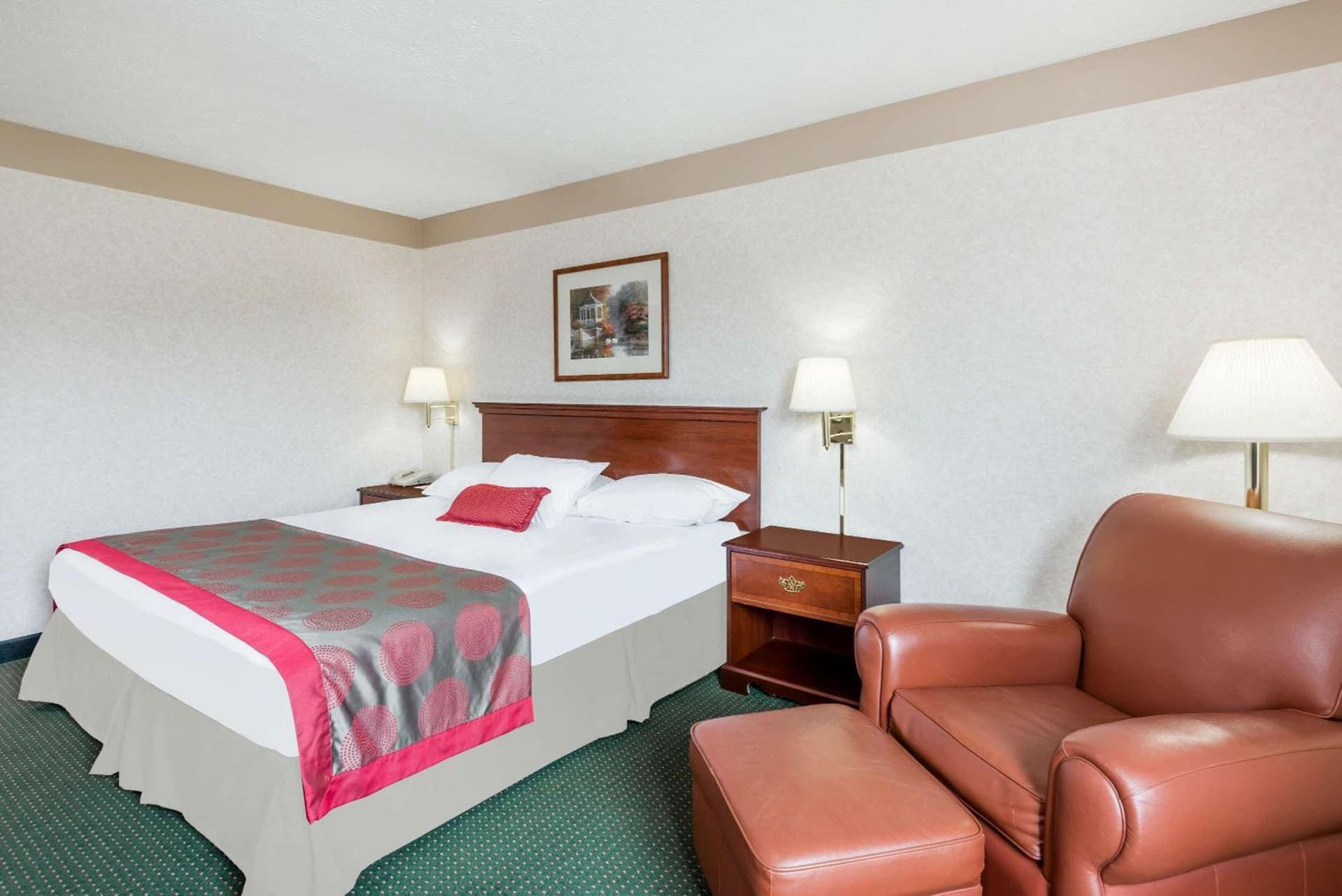 Ramada by Wyndham Strasburg Dover gallery photo in Strasburg, OH — image 20