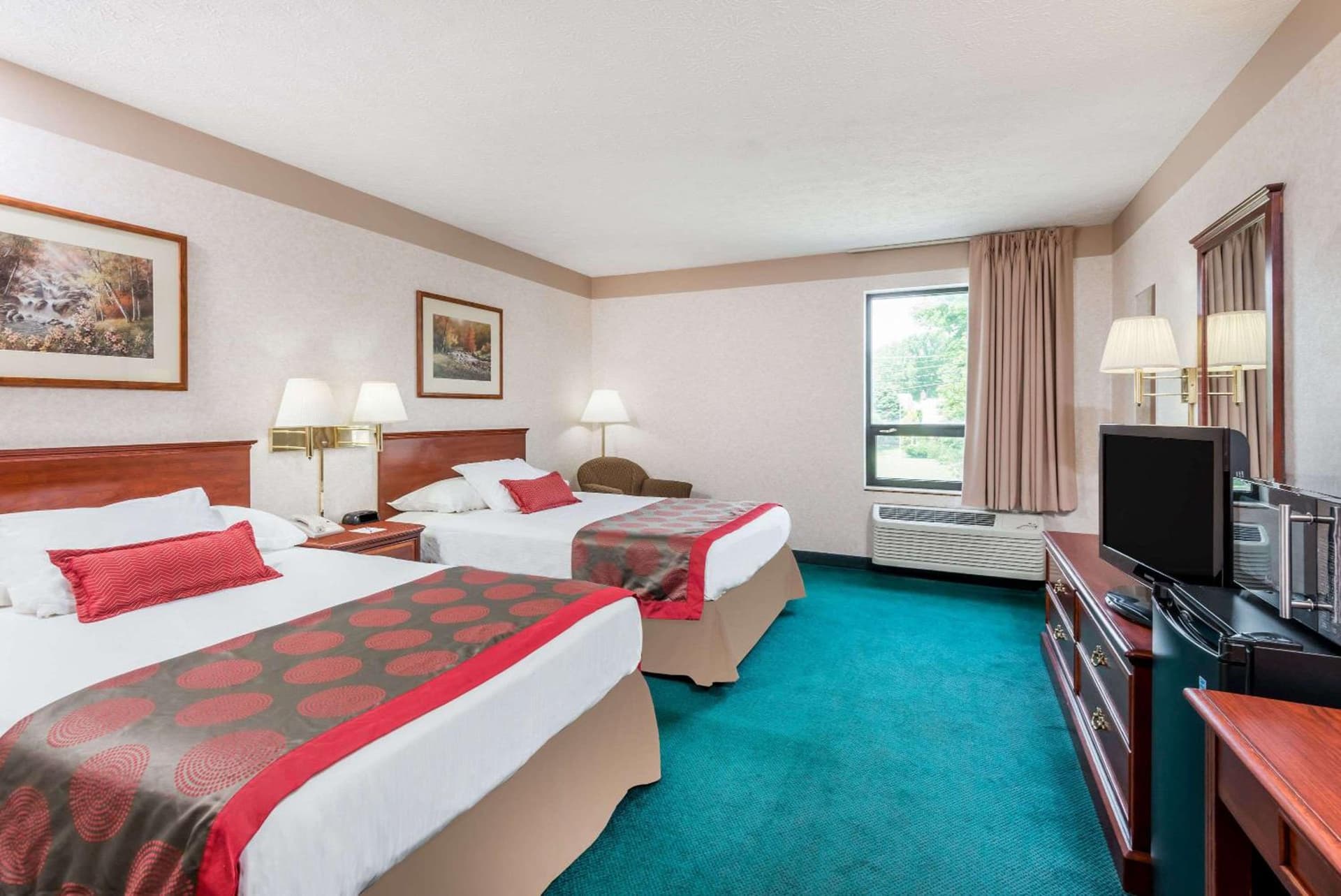 Ramada by Wyndham Strasburg Dover gallery photo in Strasburg, OH — image 29