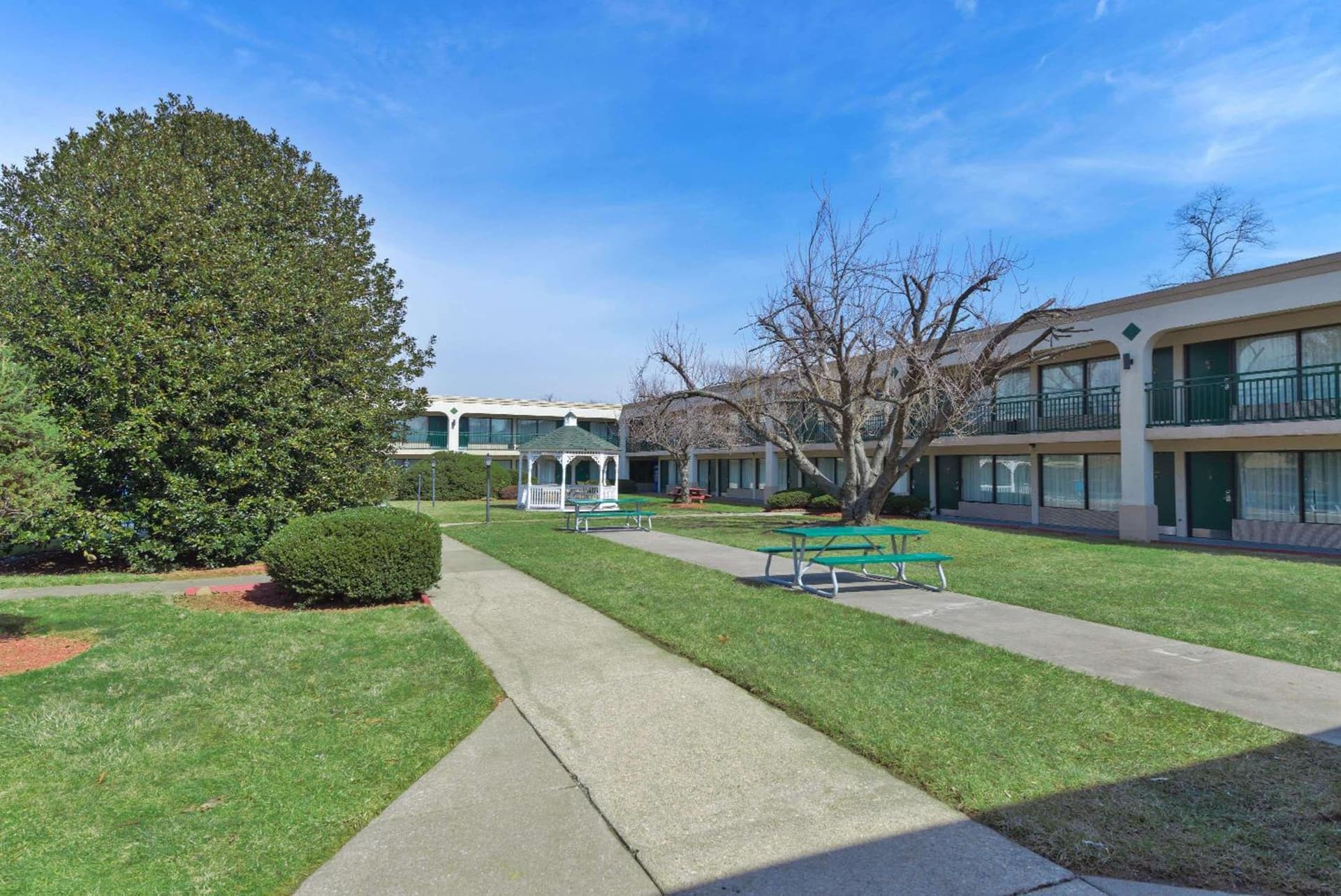 Ramada by Wyndham Pikesville/Baltimore North featured exterior or lobby in Pikesville, MD — similar hotel
