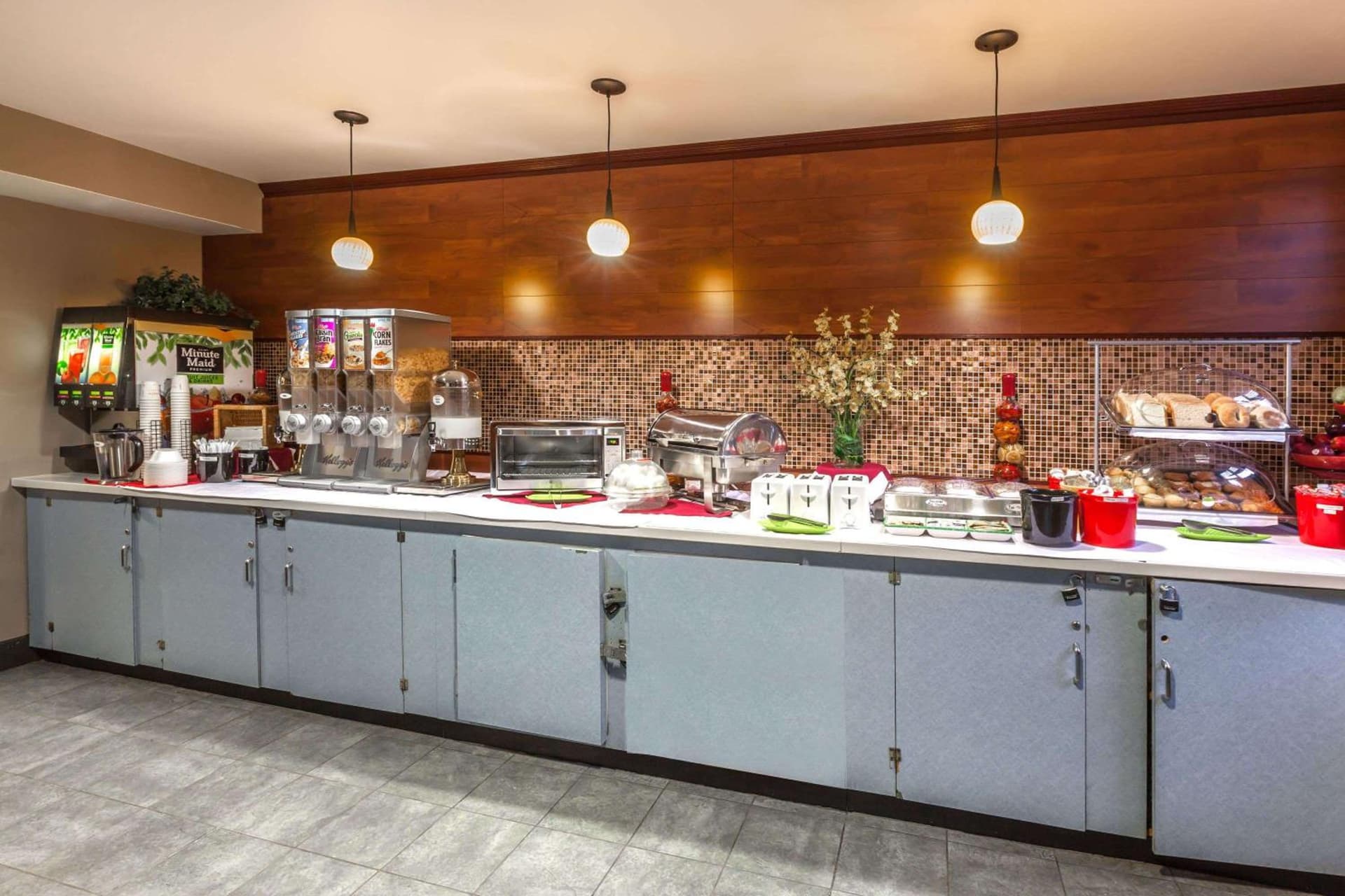 Ramada by Wyndham Jersey City gallery photo in Jersey City, NJ — image 17