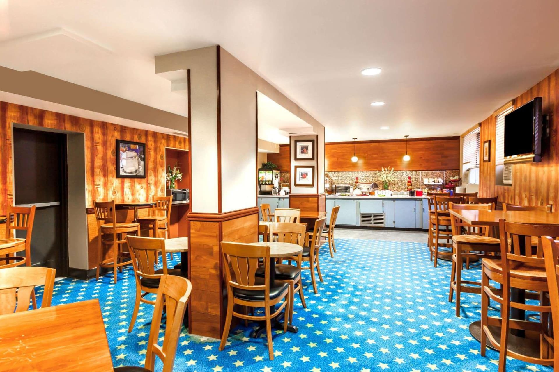 Ramada by Wyndham Jersey City gallery photo in Jersey City, NJ — image 23