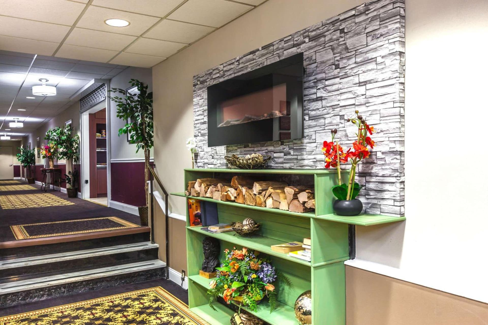 Ramada by Wyndham Jersey City gallery photo in Jersey City, NJ — image 12