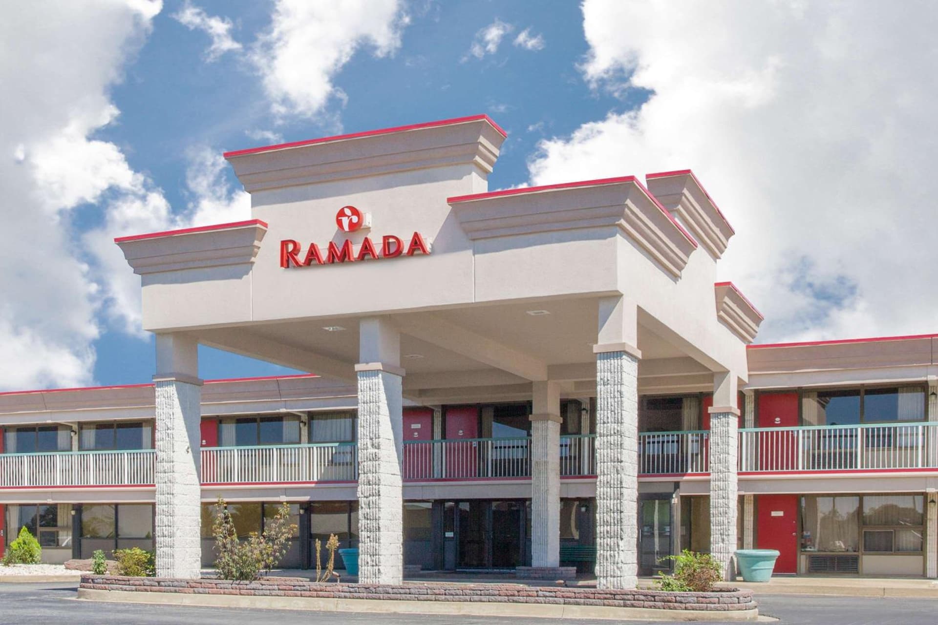 Ramada by Wyndham Edgewood Hotel & Conference Center — hotel in Edgewood, Maryland