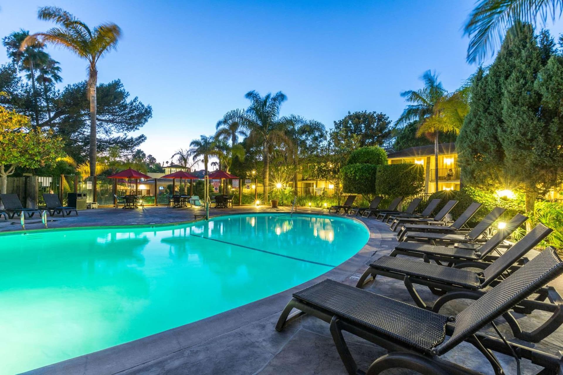 Ramada by Wyndham Santa Barbara gallery photo in Santa Barbara, CA — image 23