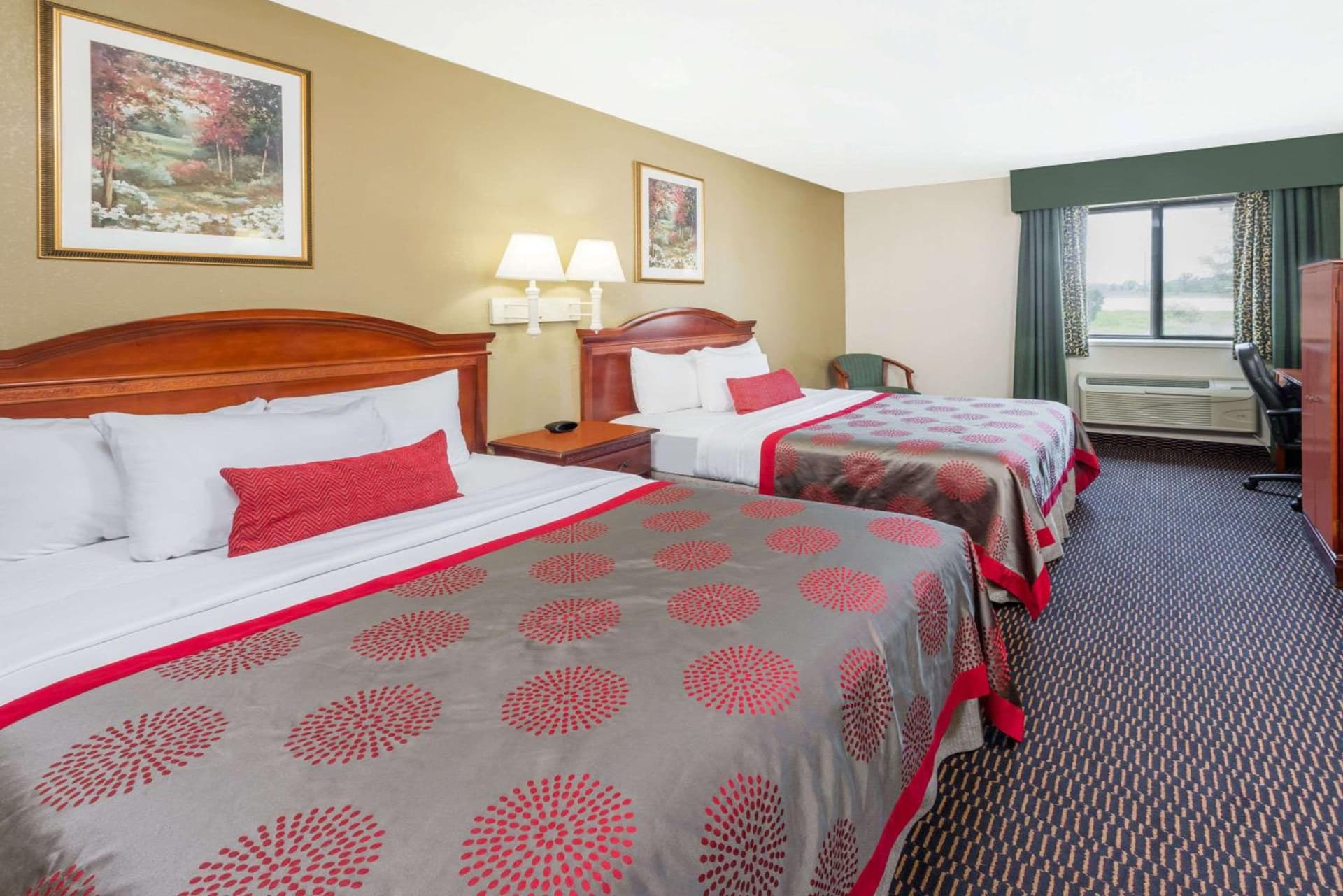 Ramada by Wyndham Columbia gallery photo in Columbia, MO — image 33