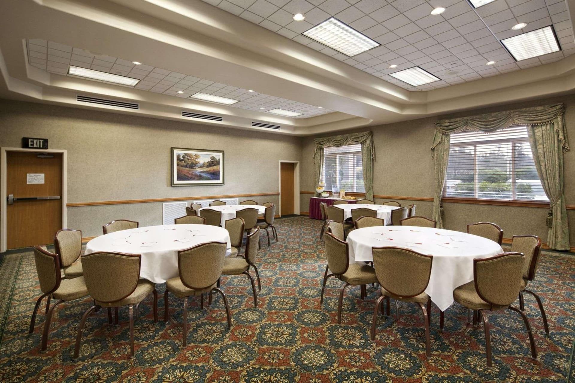 Ramada by Wyndham Olympia gallery photo in Olympia, WA — image 17