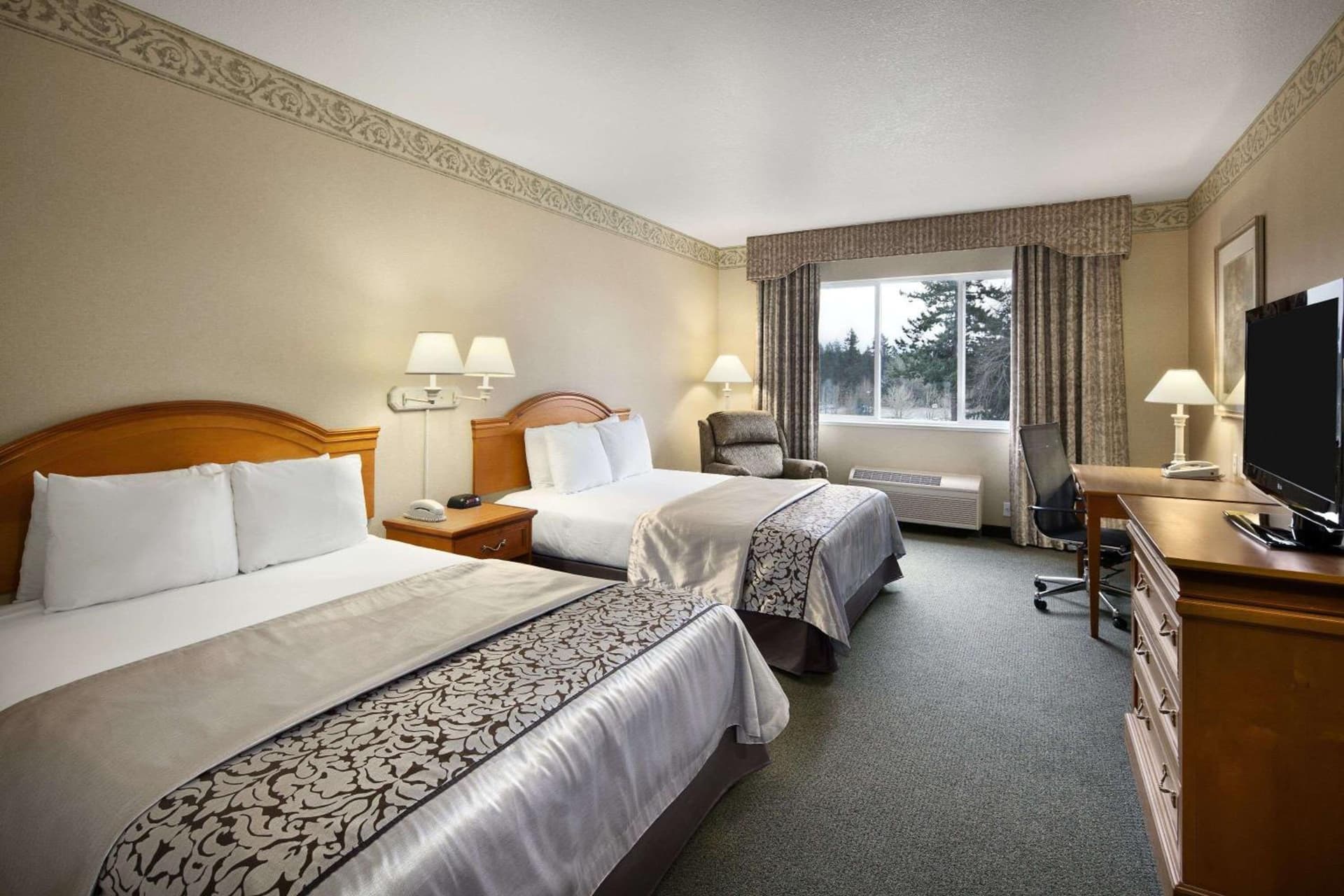 Ramada by Wyndham Olympia gallery photo in Olympia, WA — image 7