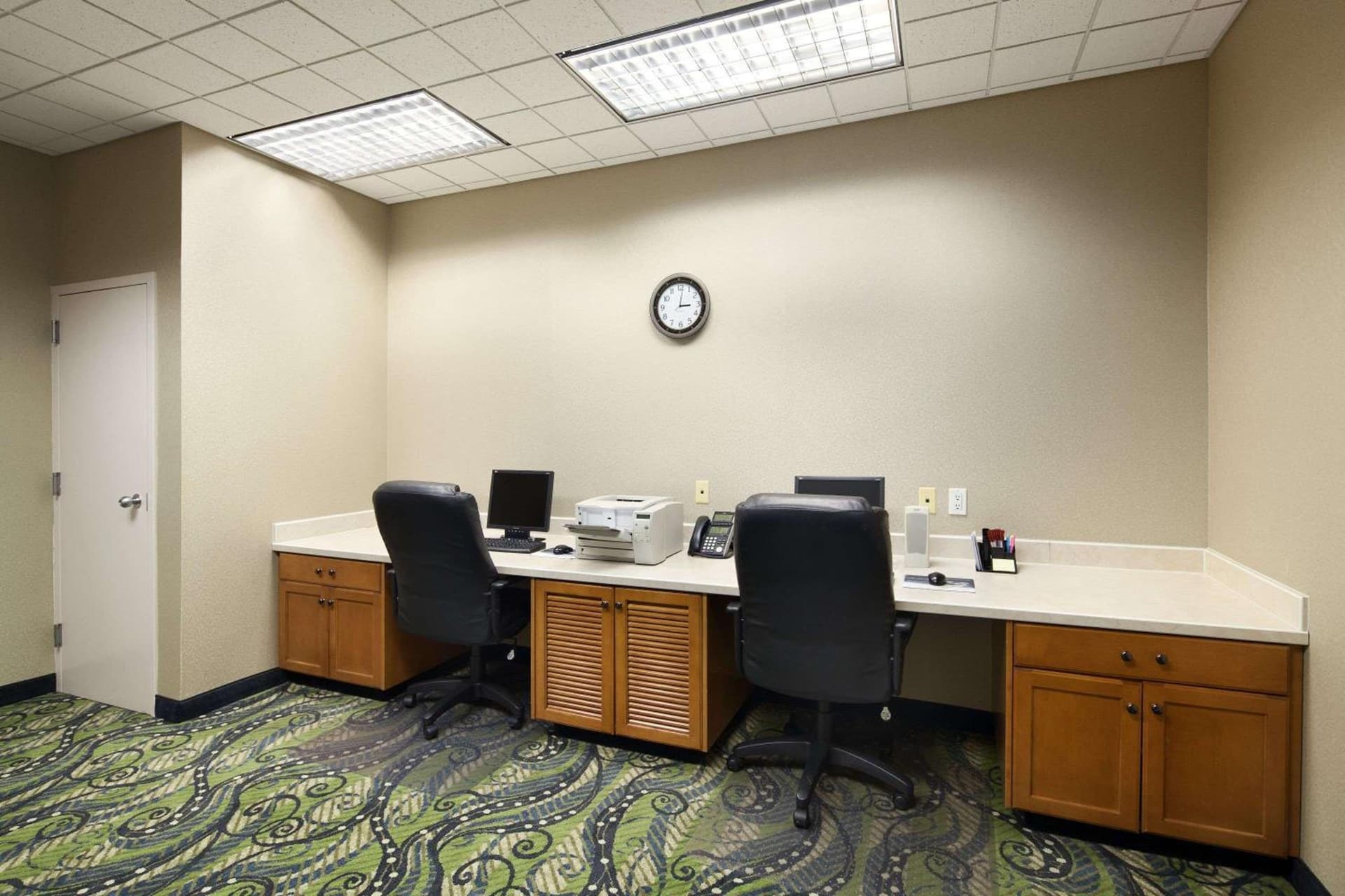 Ramada by Wyndham Olympia gallery photo in Olympia, WA — image 9