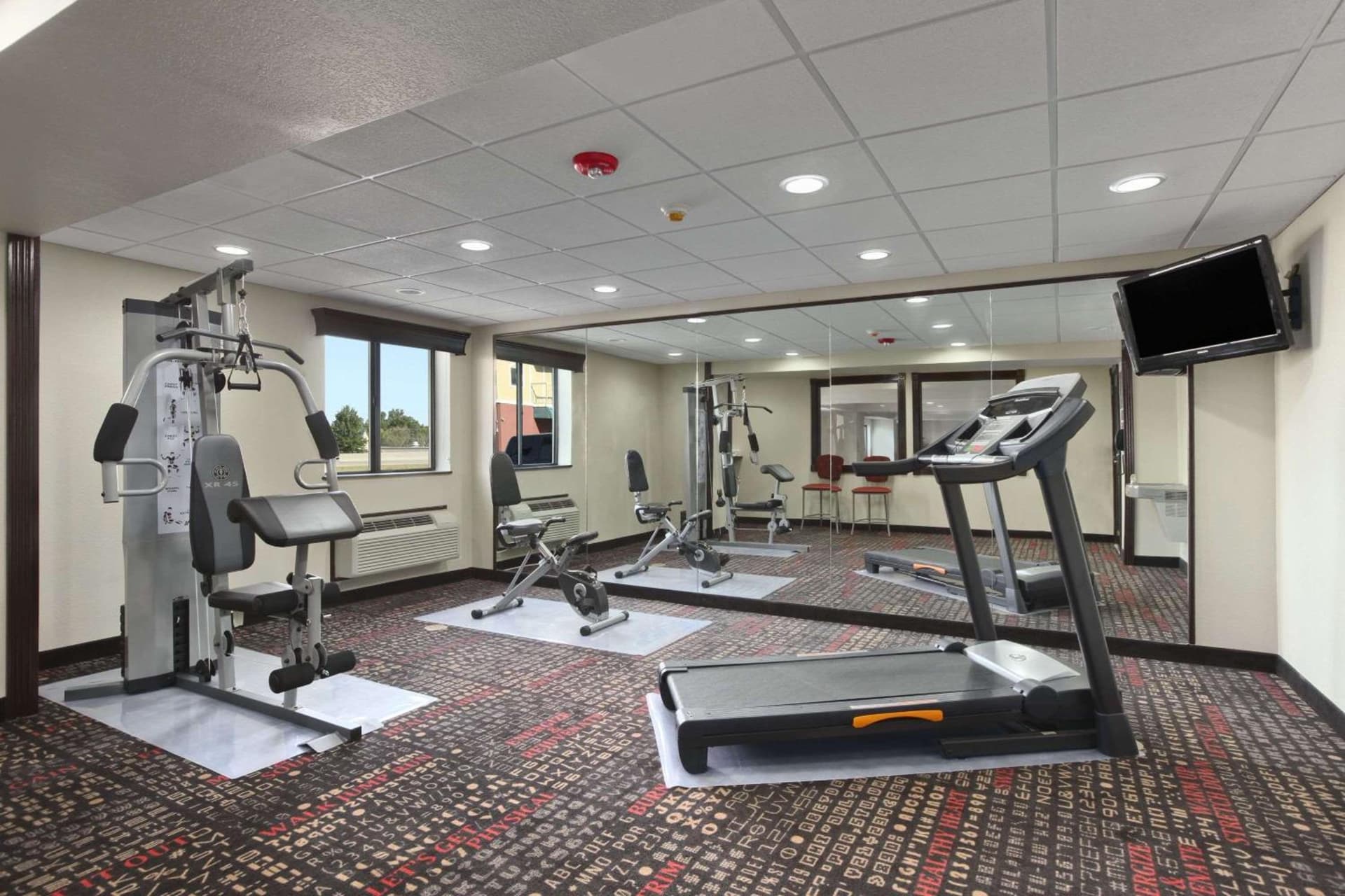 Sky Tree Hotels gallery photo in Tulsa, OK — image 36