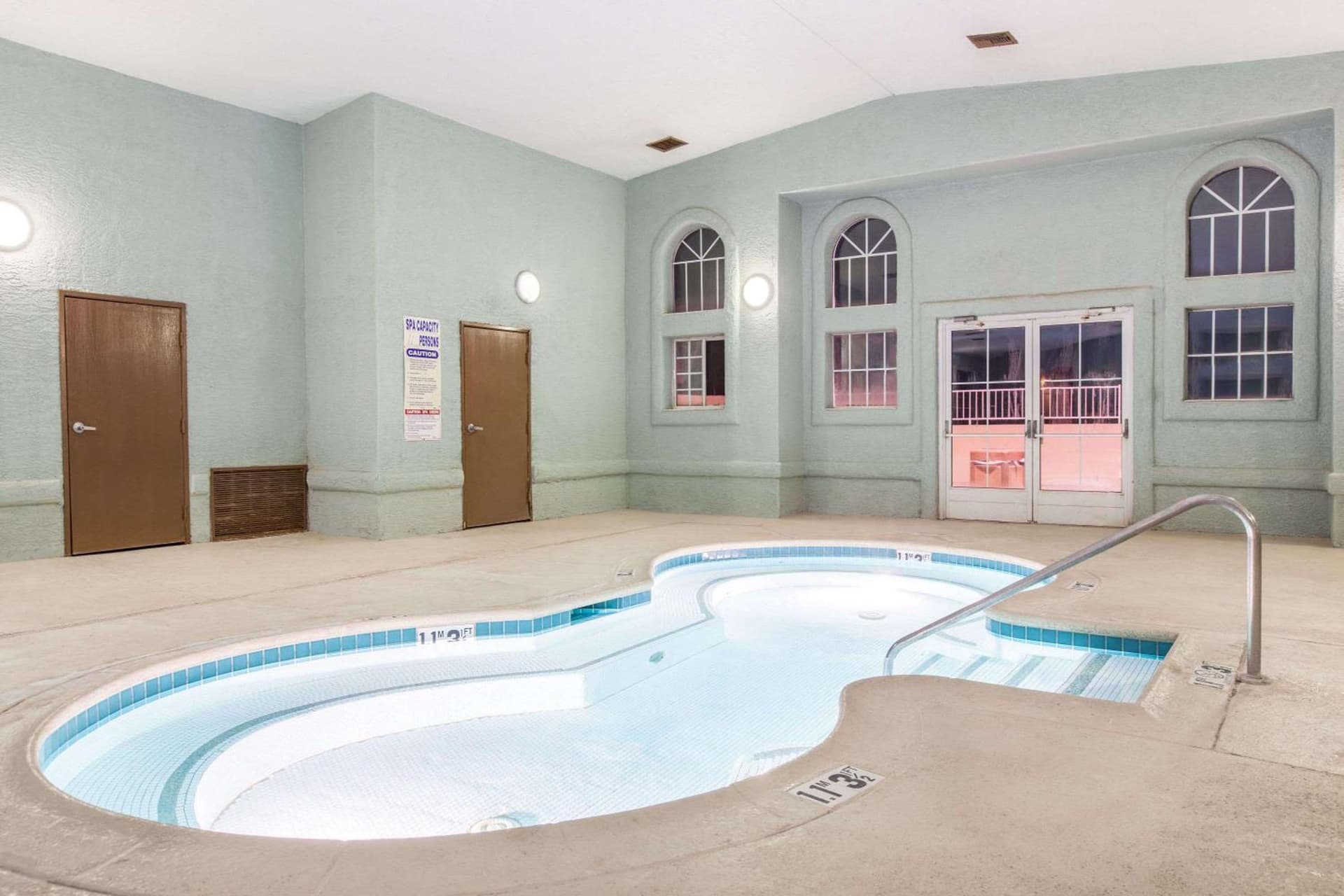 Ramada by Wyndham Williams/Grand Canyon Area interior in Williams, AZ — gallery photo 2