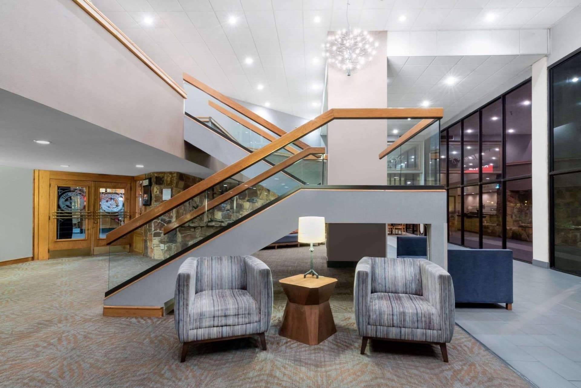 DoubleTree by Hilton Laredo interior in Laredo, TX — gallery photo 2