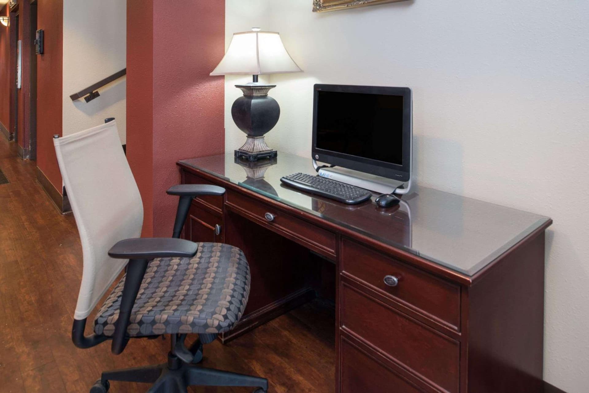 Ramada by Wyndham Downtown Spokane gallery photo in Spokane, WA — image 4