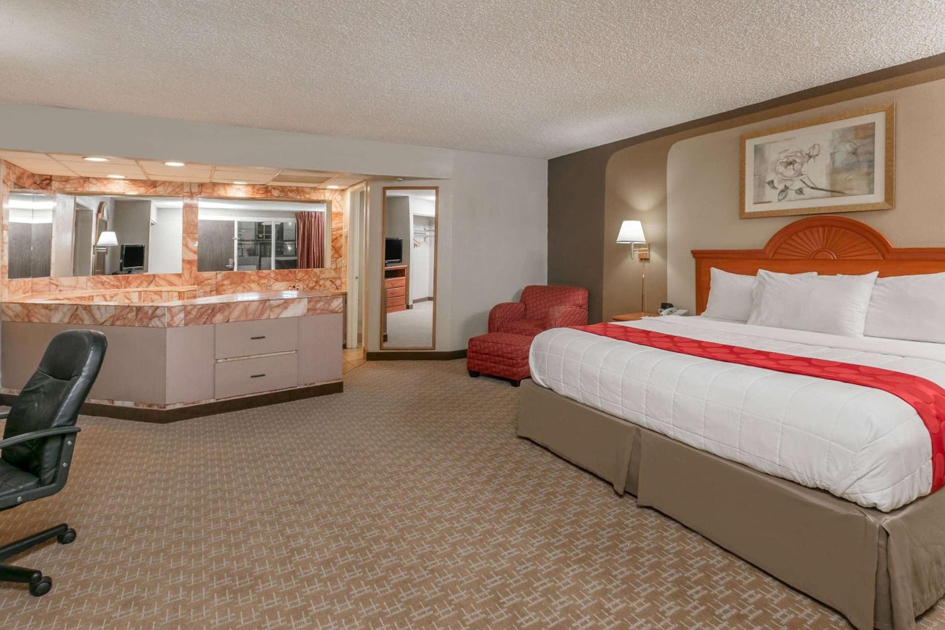 Ramada by Wyndham Odessa Near University of Texas Permian gallery photo in Odessa, TX — image 25
